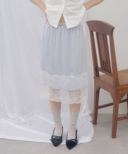（sale 至9/21 22:00）Discoat umm. 蕾絲拼接緞面裙