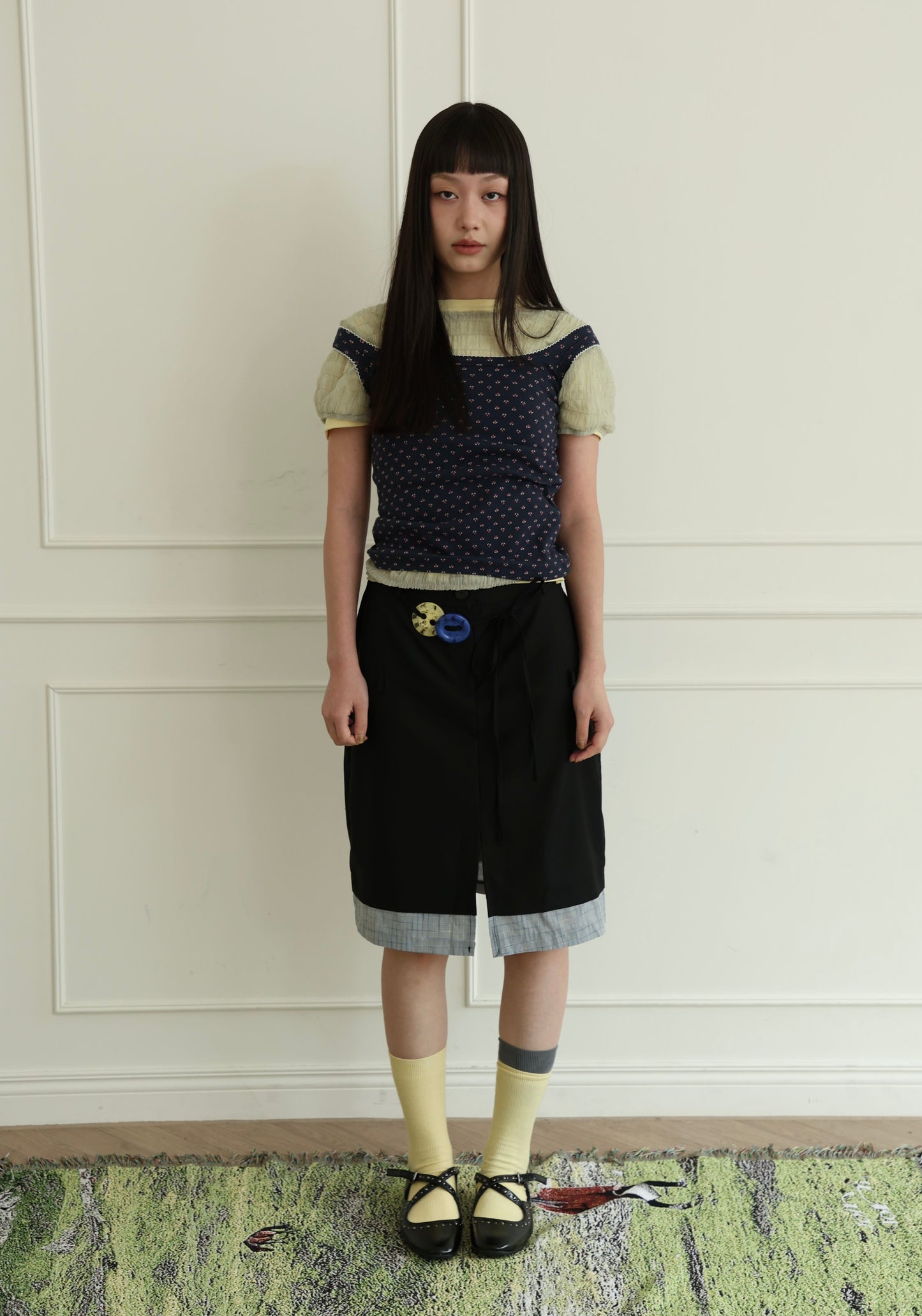 Suit-style plaid skirt
