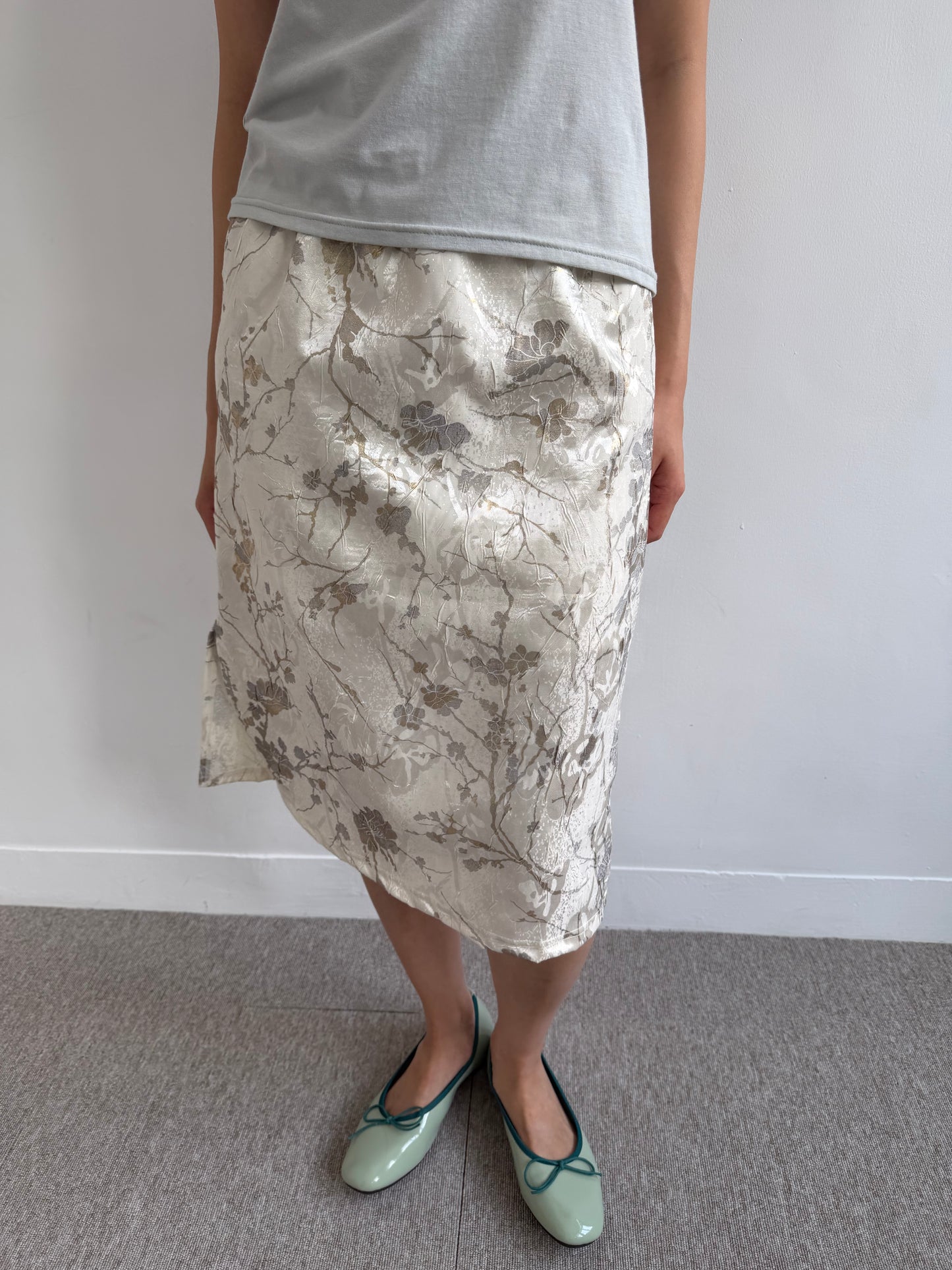 Floral Textured Midi Skirt