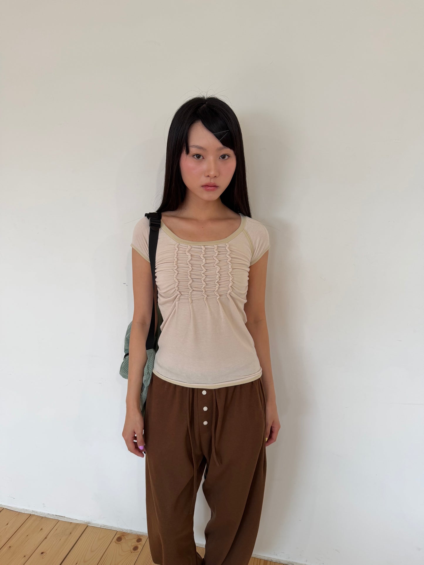 Contrast Trim Ruched Top