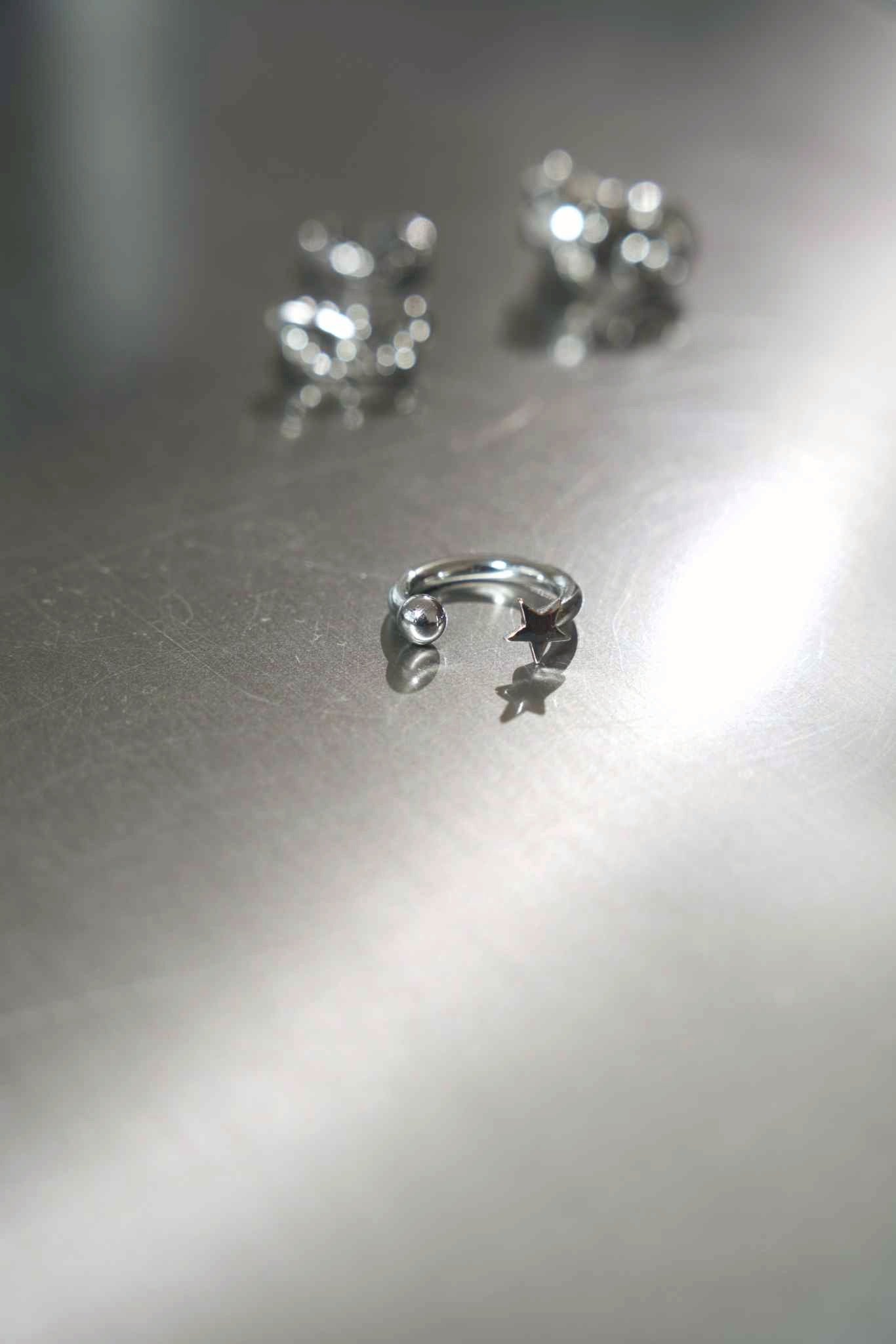 Round Bead Star E009 Ring