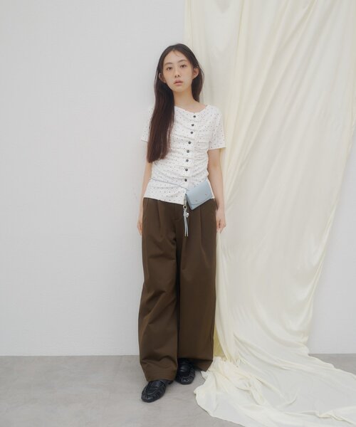 DISCOAT umm. 蕾絲層疊垂褶短袖上衣