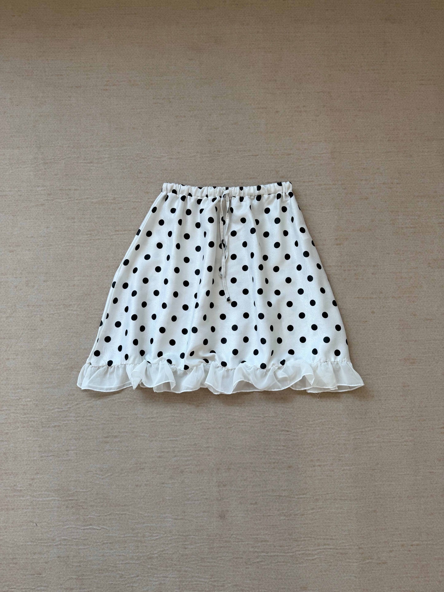 緞面波點蕾絲中長裙