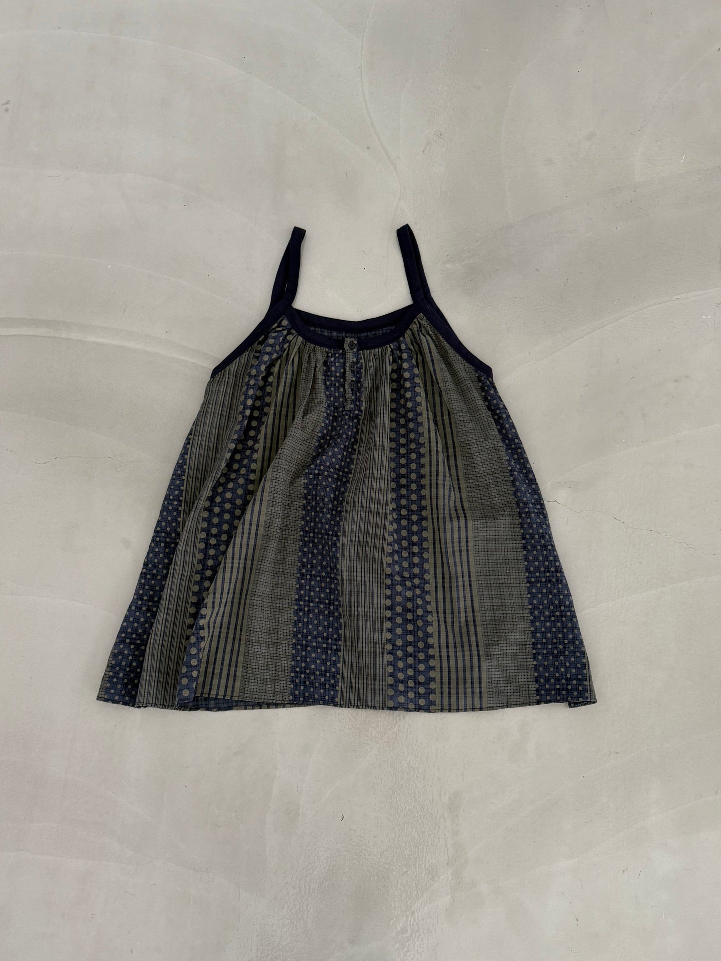Dresses with thin straps in mixed materials