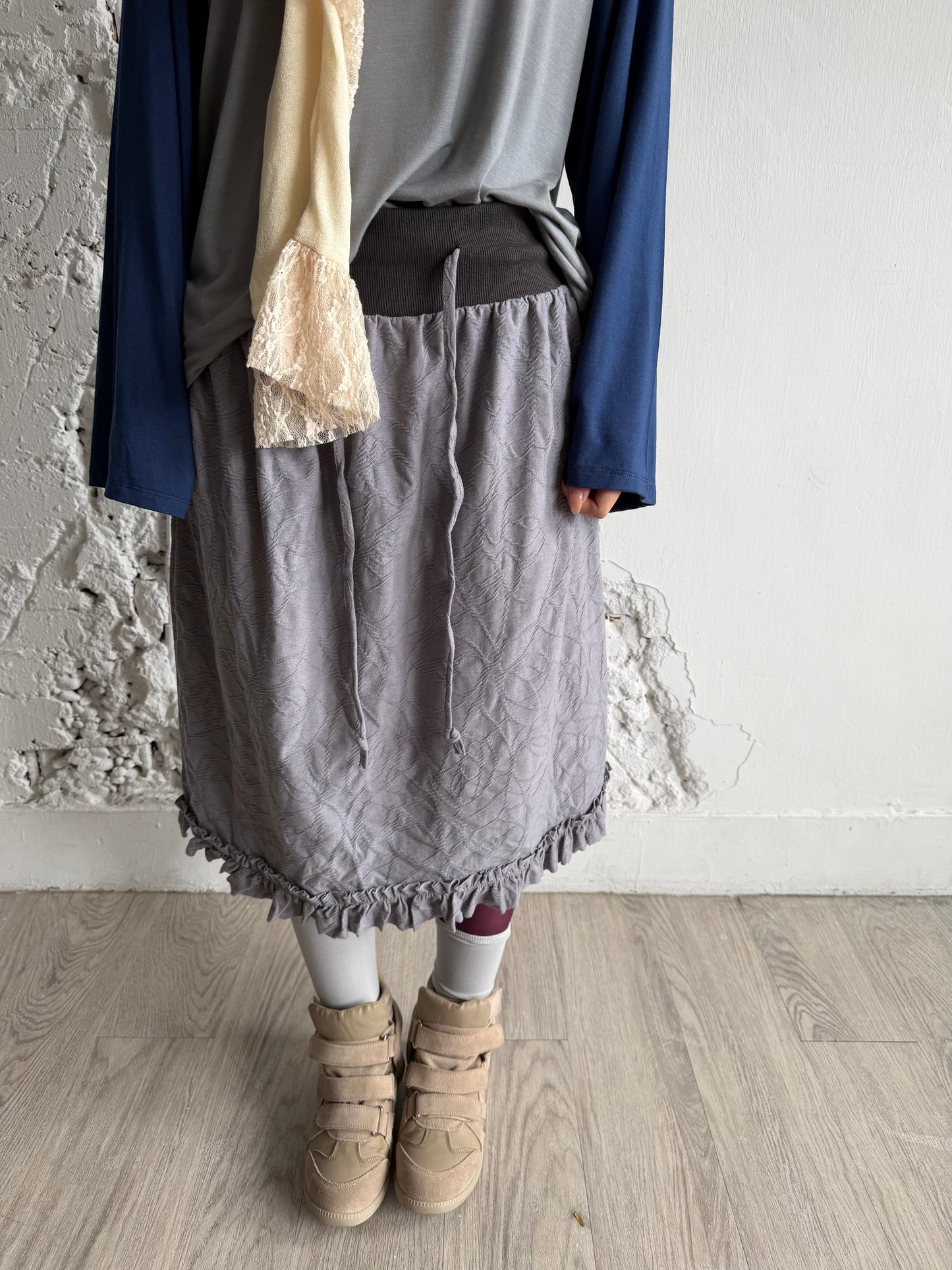 Embossed lace elastic cotton skirt