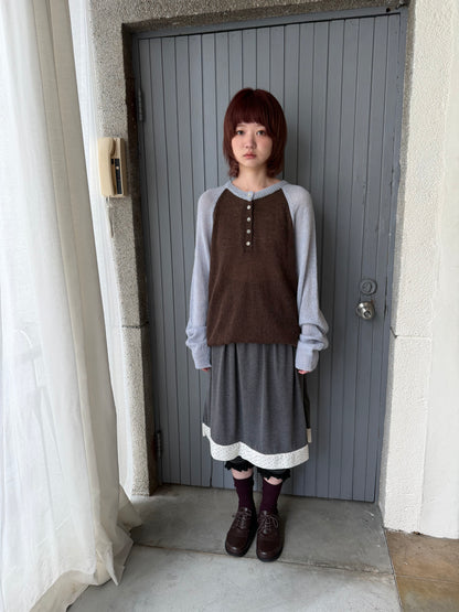 Henley collar knit raglan top