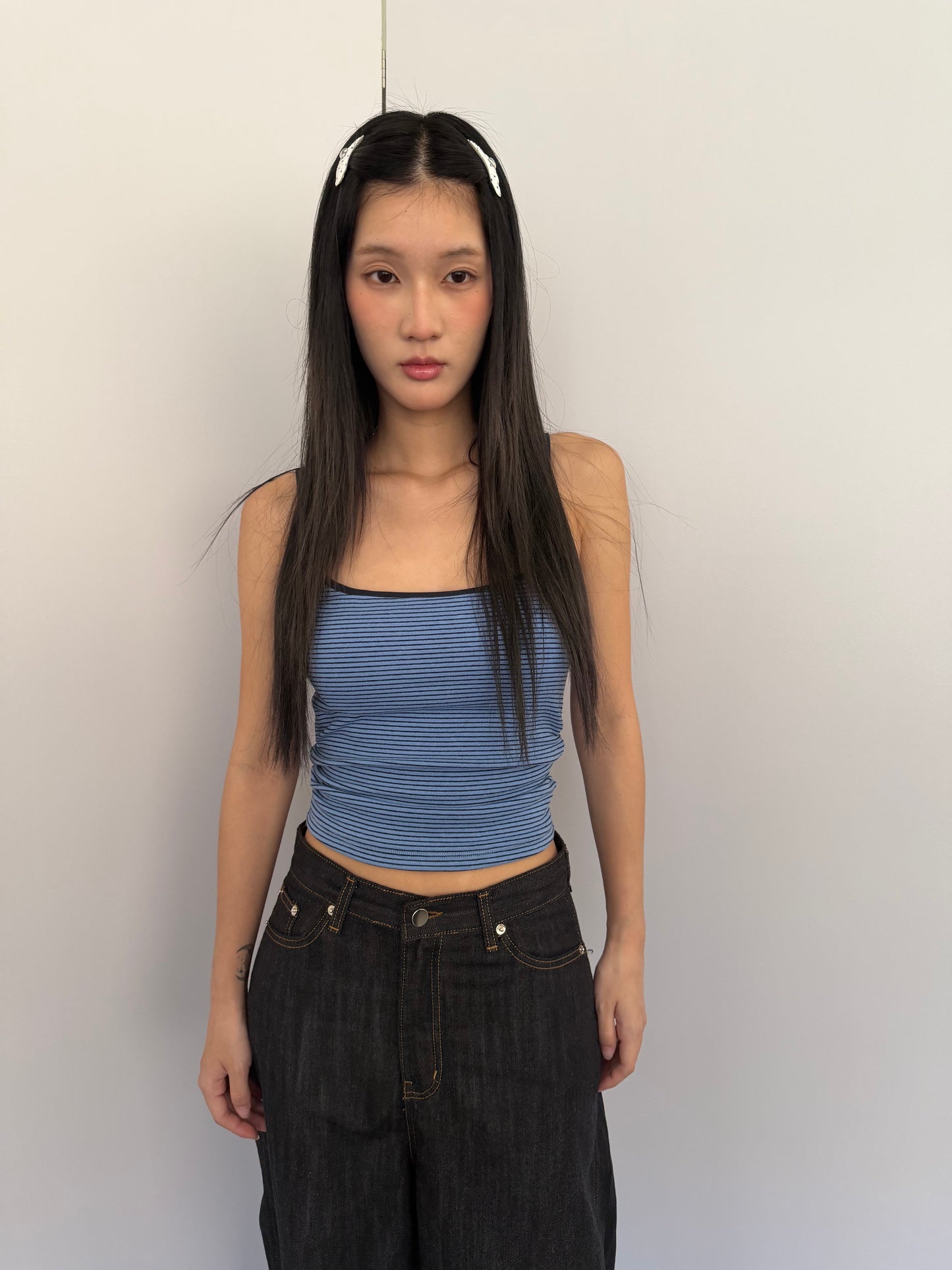 Thin-shouldered striped bra top