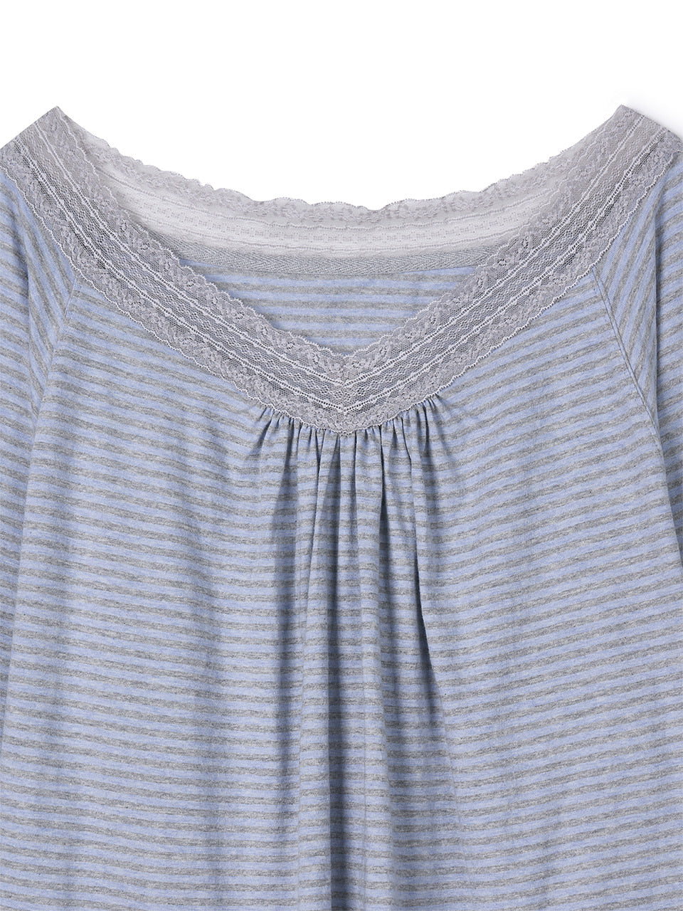 FUN FROM FUN Lace V-Neck Tee, Blue
