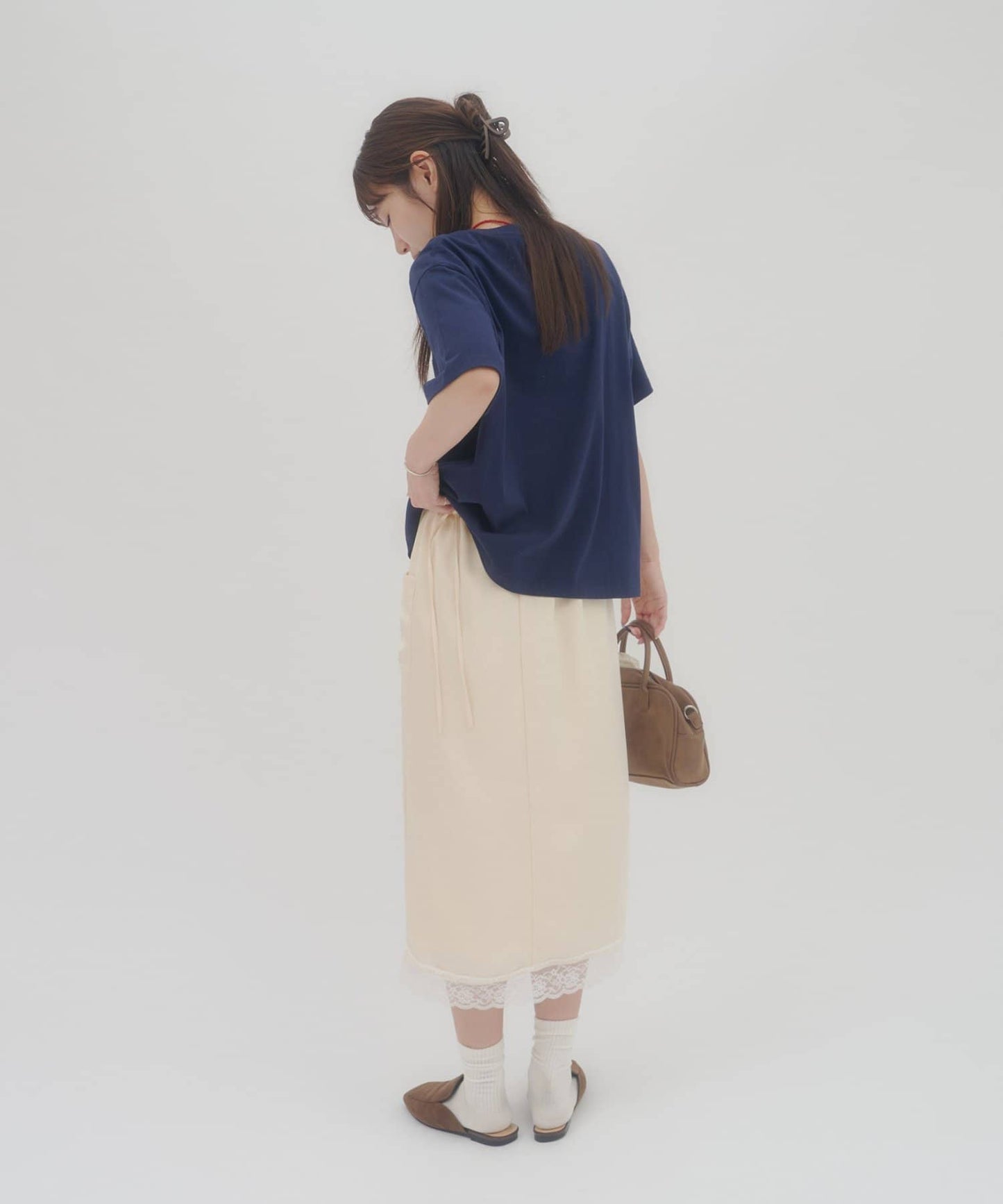 (Sale 至8/23 22:00）Discoat 緞面光澤裙