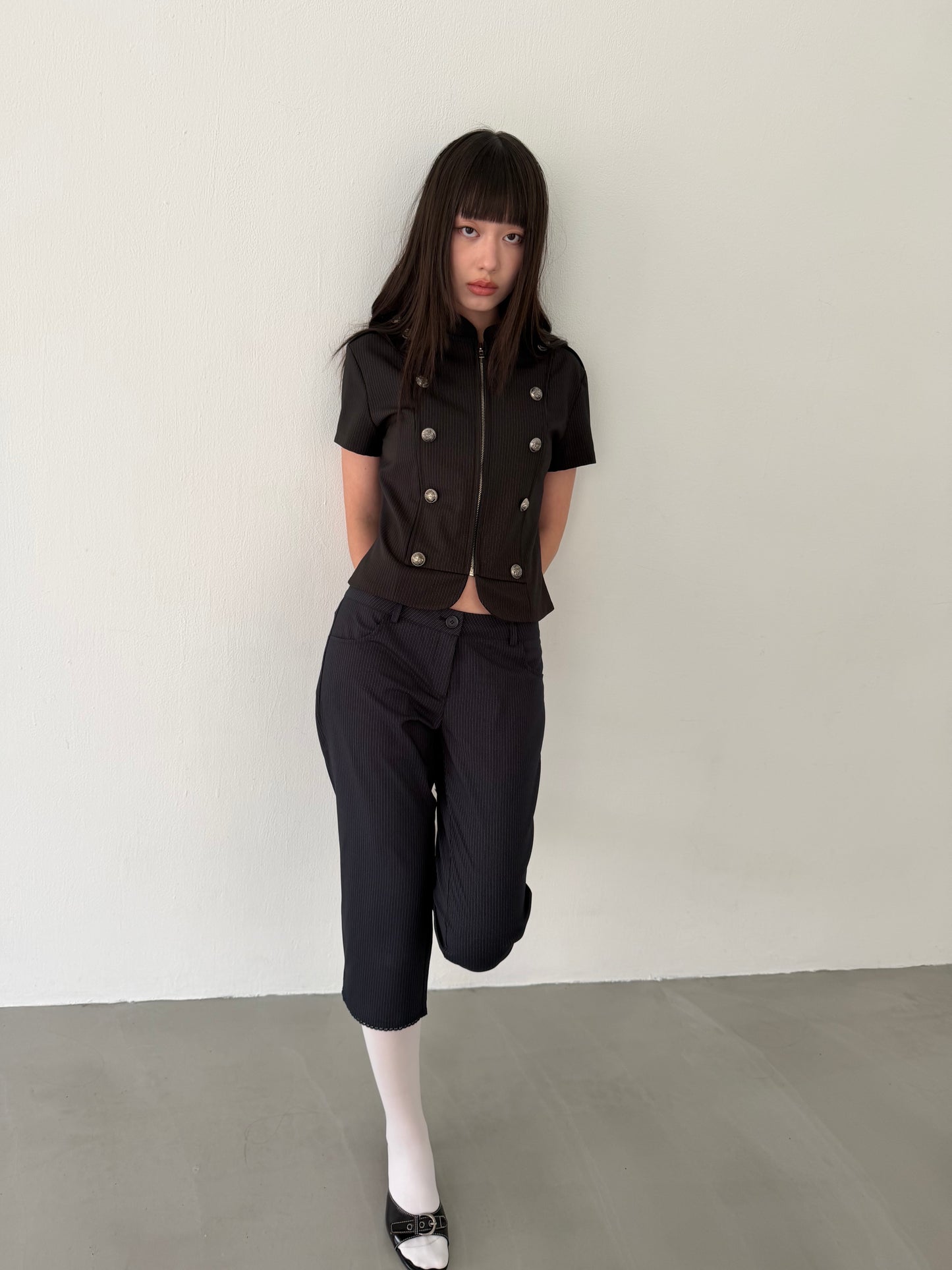 Suit lace capri pants
