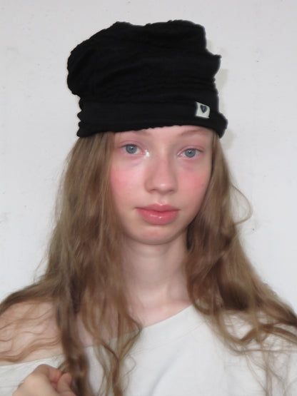 FUN FROM FUN Frill Beanie, Black