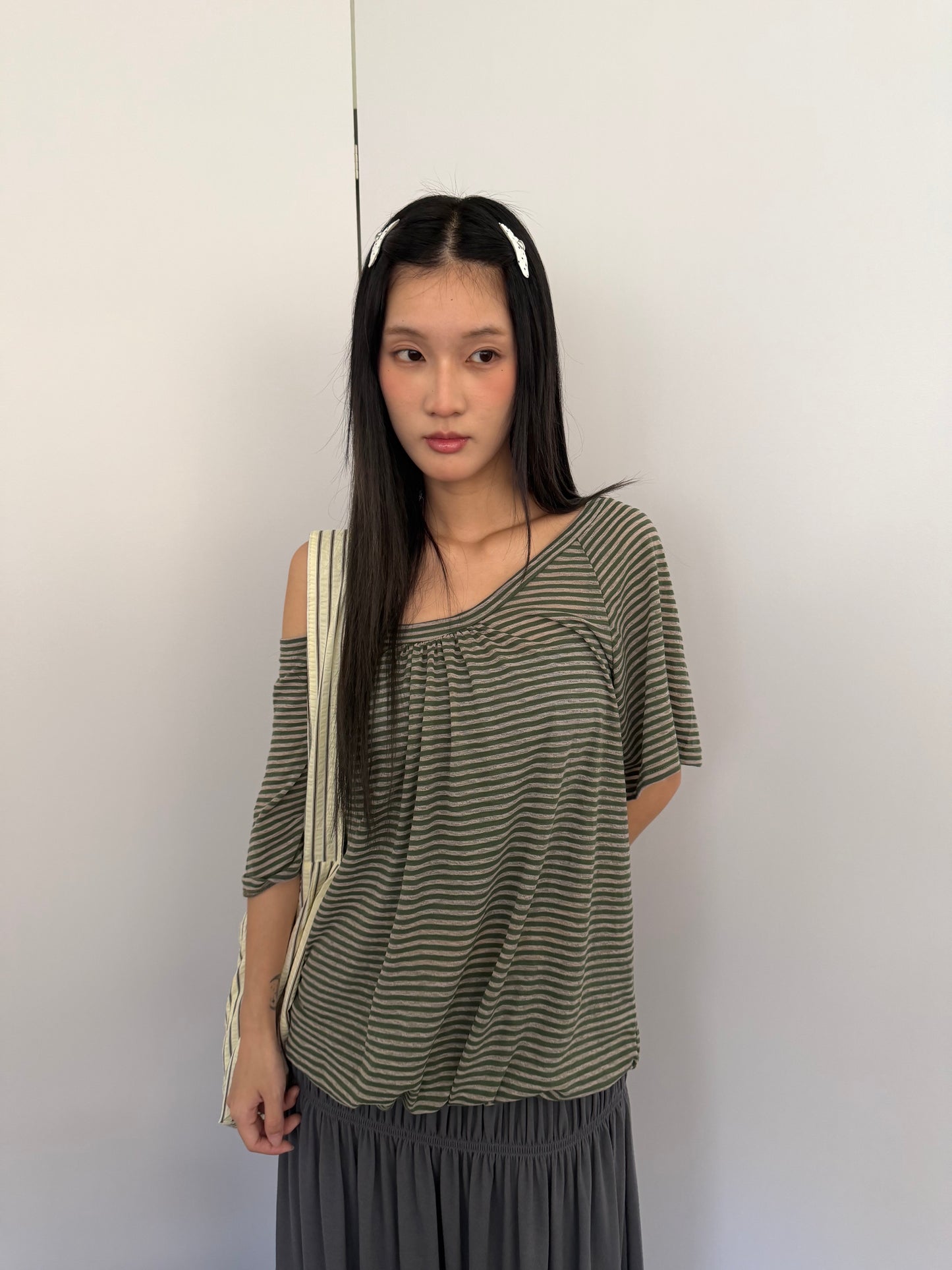 Loose striped long top