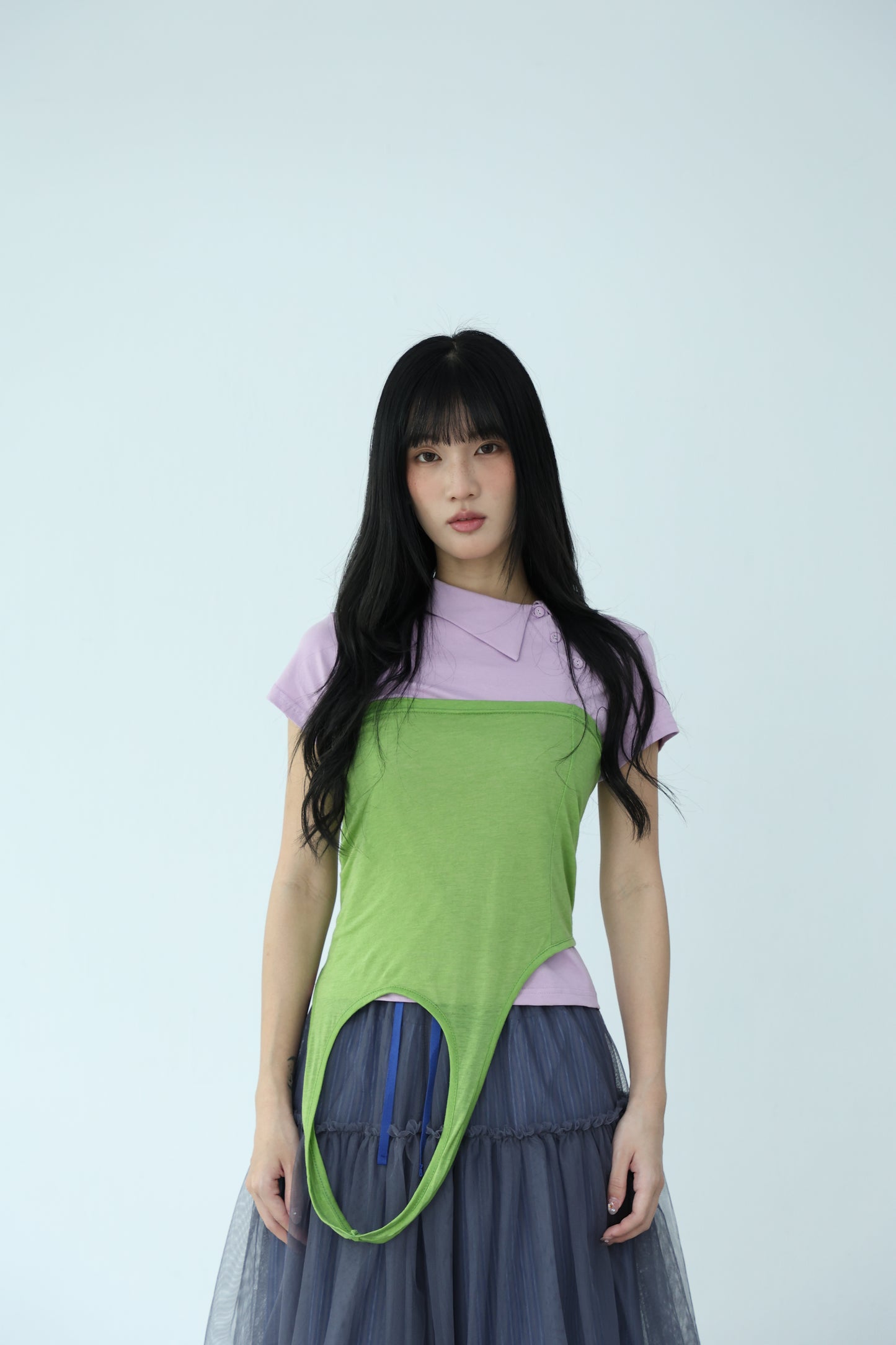 Thin halter neck vest （繞脖背心）