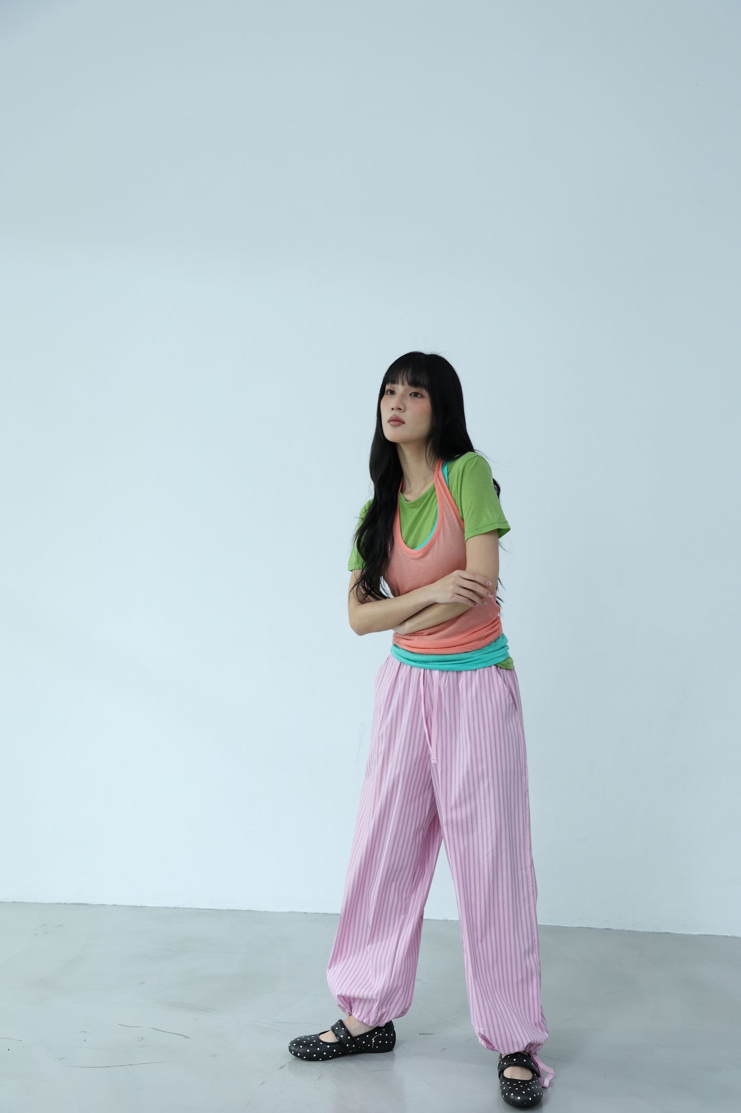 Thin halter neck vest （繞脖背心）
