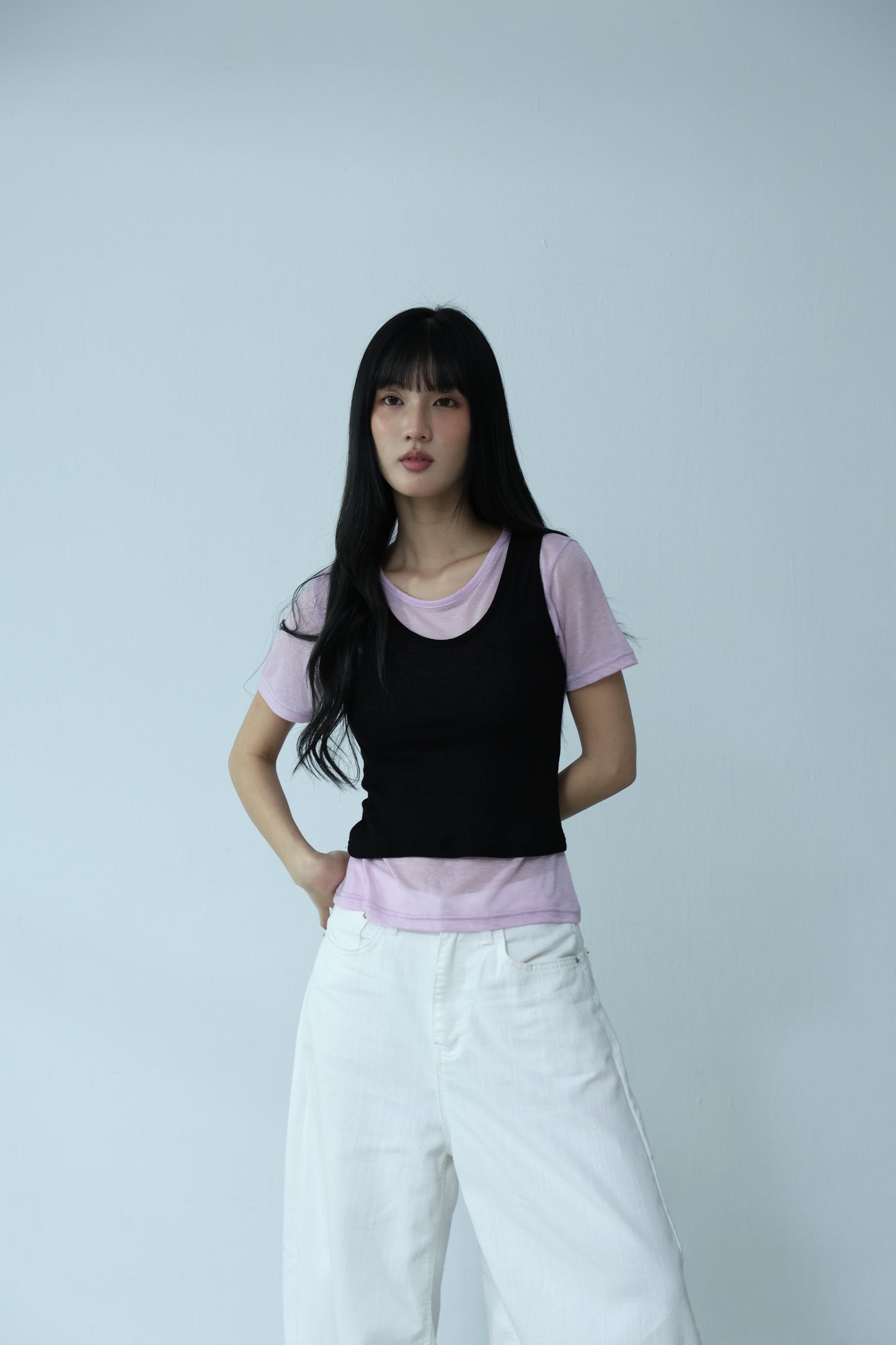 Thin short-sleeved top