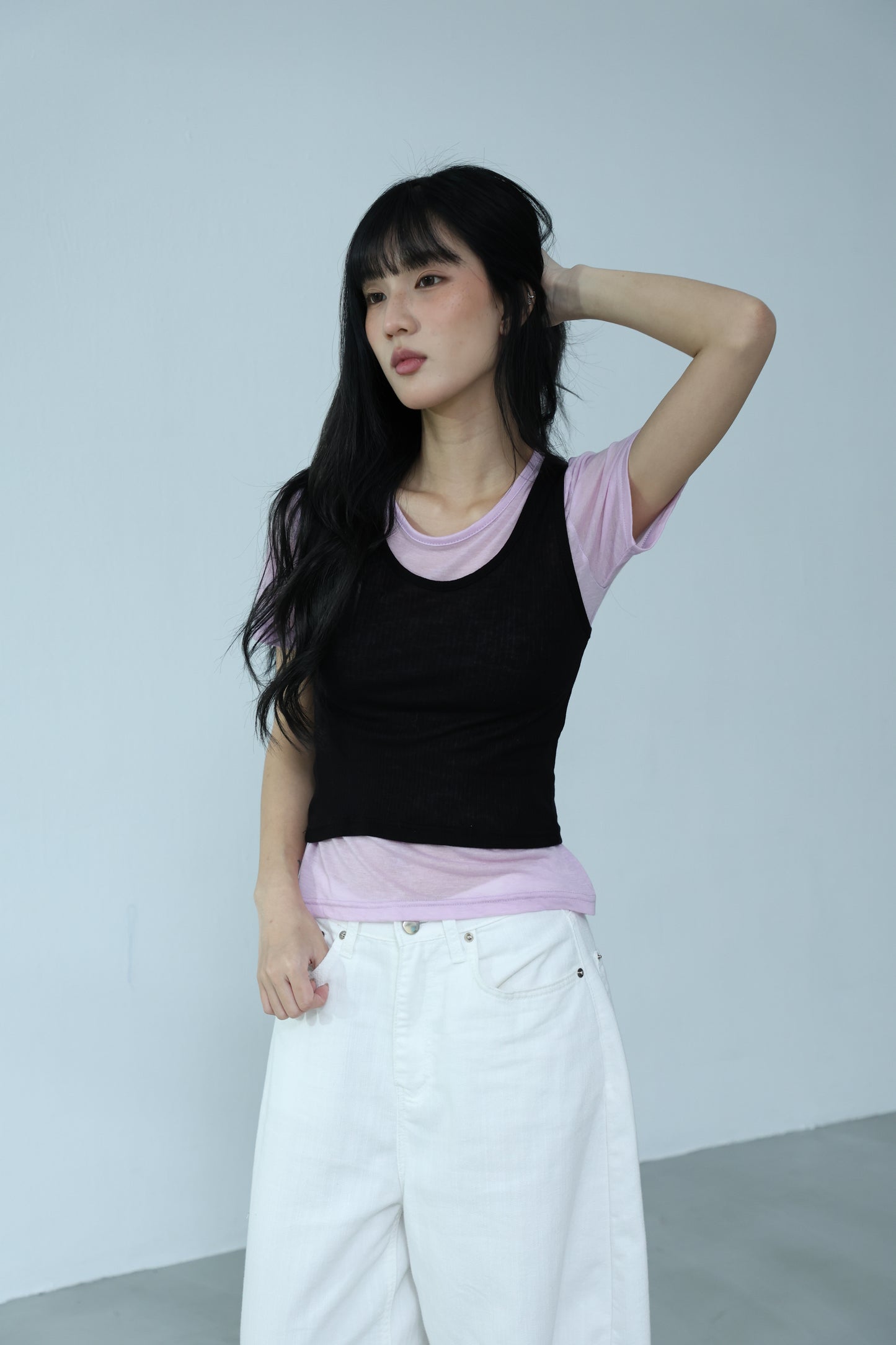 Thin short-sleeved top