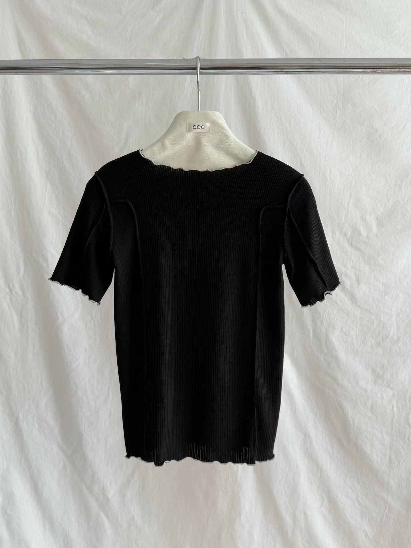 eee butter line tee