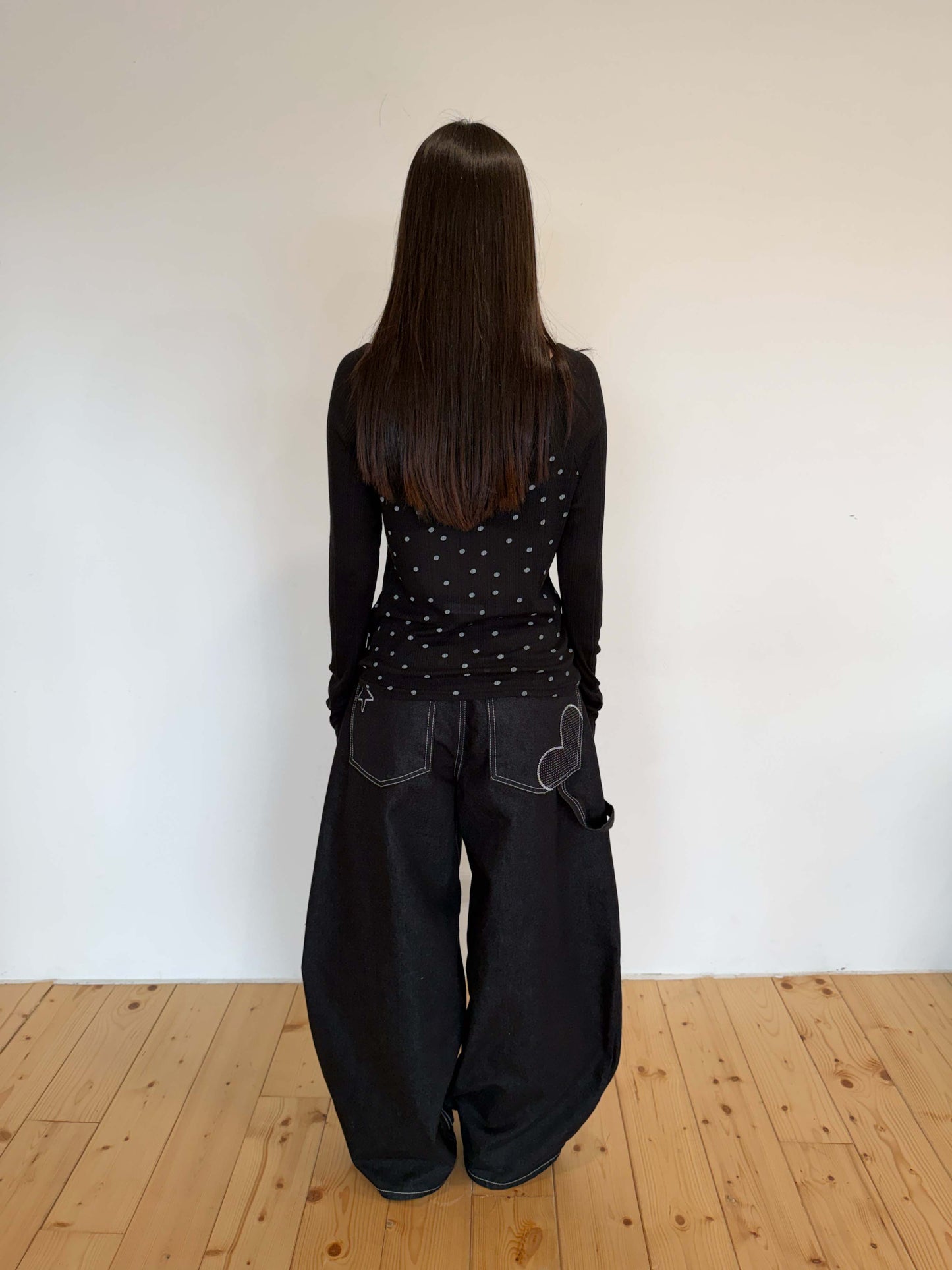 Embroidered loose-fitting work jeans