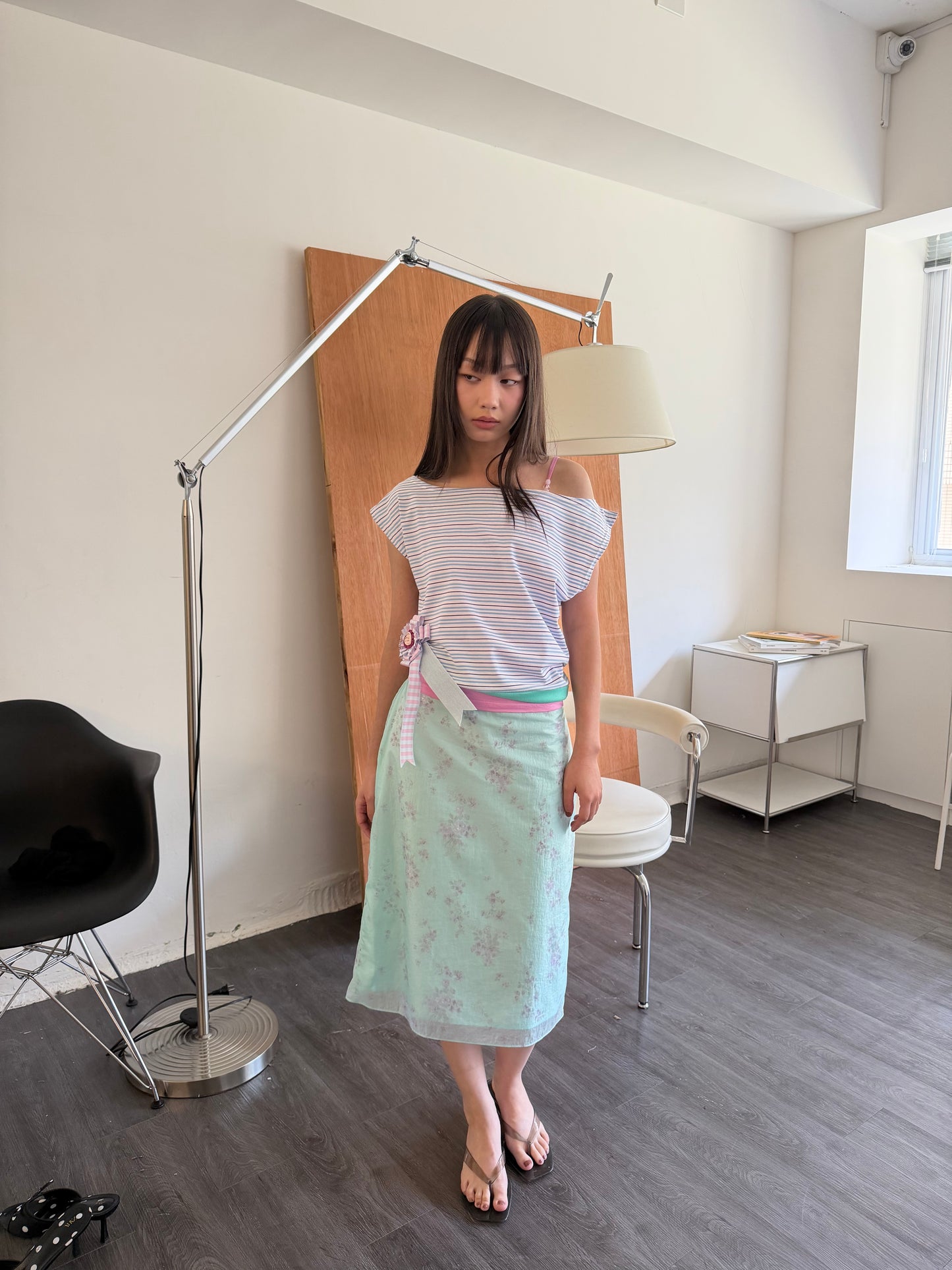 Sheer floral straight skirt
