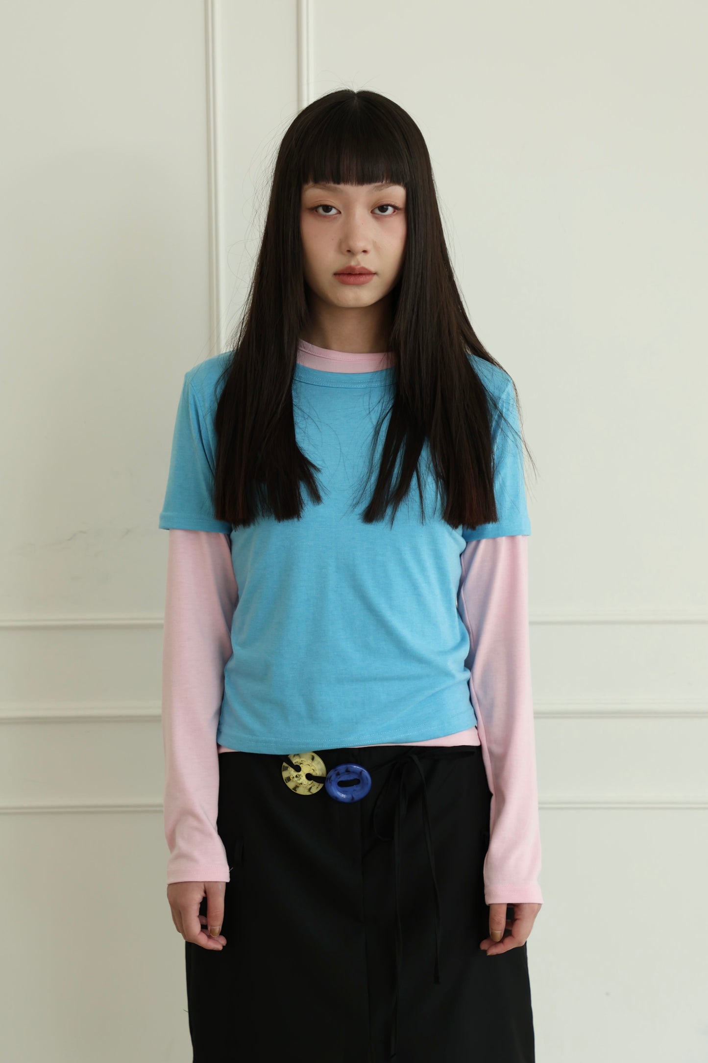 Basic skin-friendly short-sleeved top