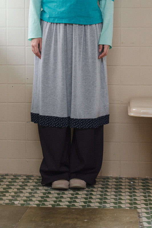 (預購至10/4 23:59) Floral Cotton Midi Skirt