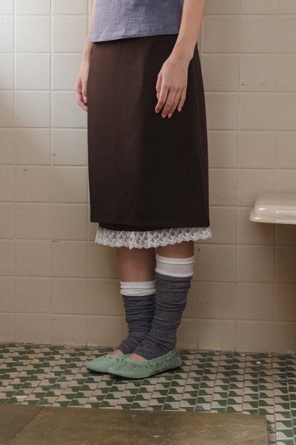 Lace-trimmed midi skirt