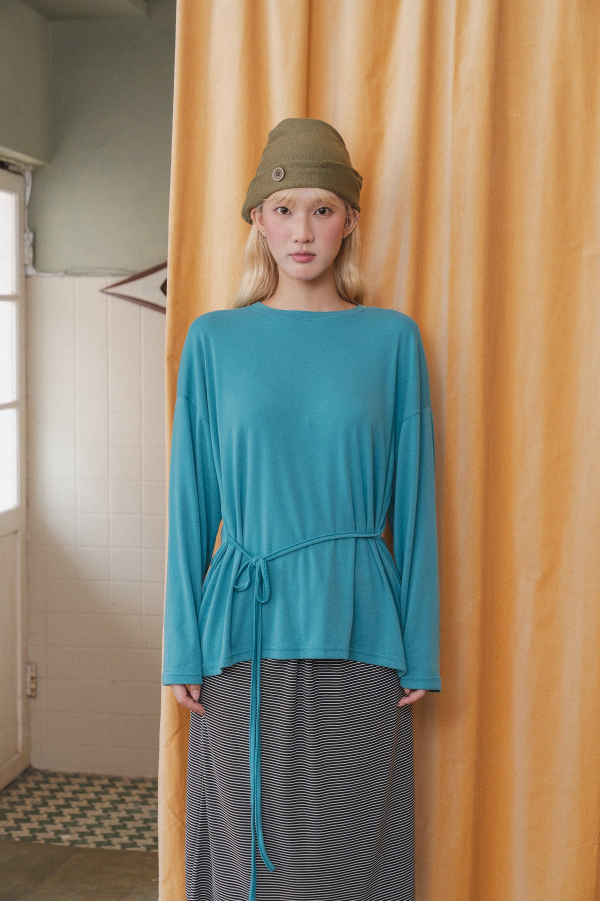 【9/20 PRE-ORDER】Basic long-sleeved tie-up t-shirt