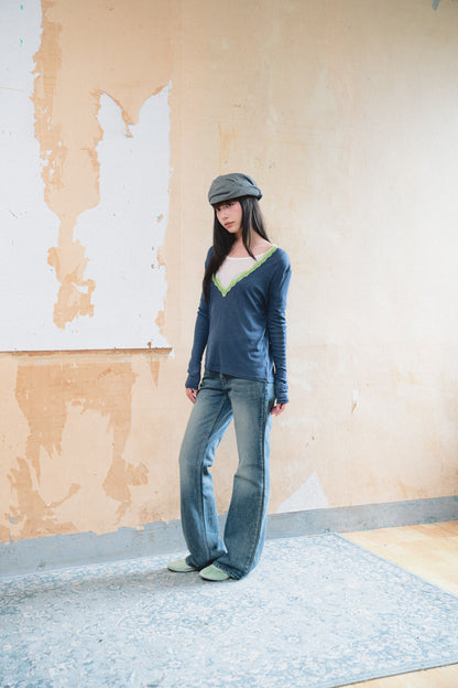 Low-Rise Flared Jeans