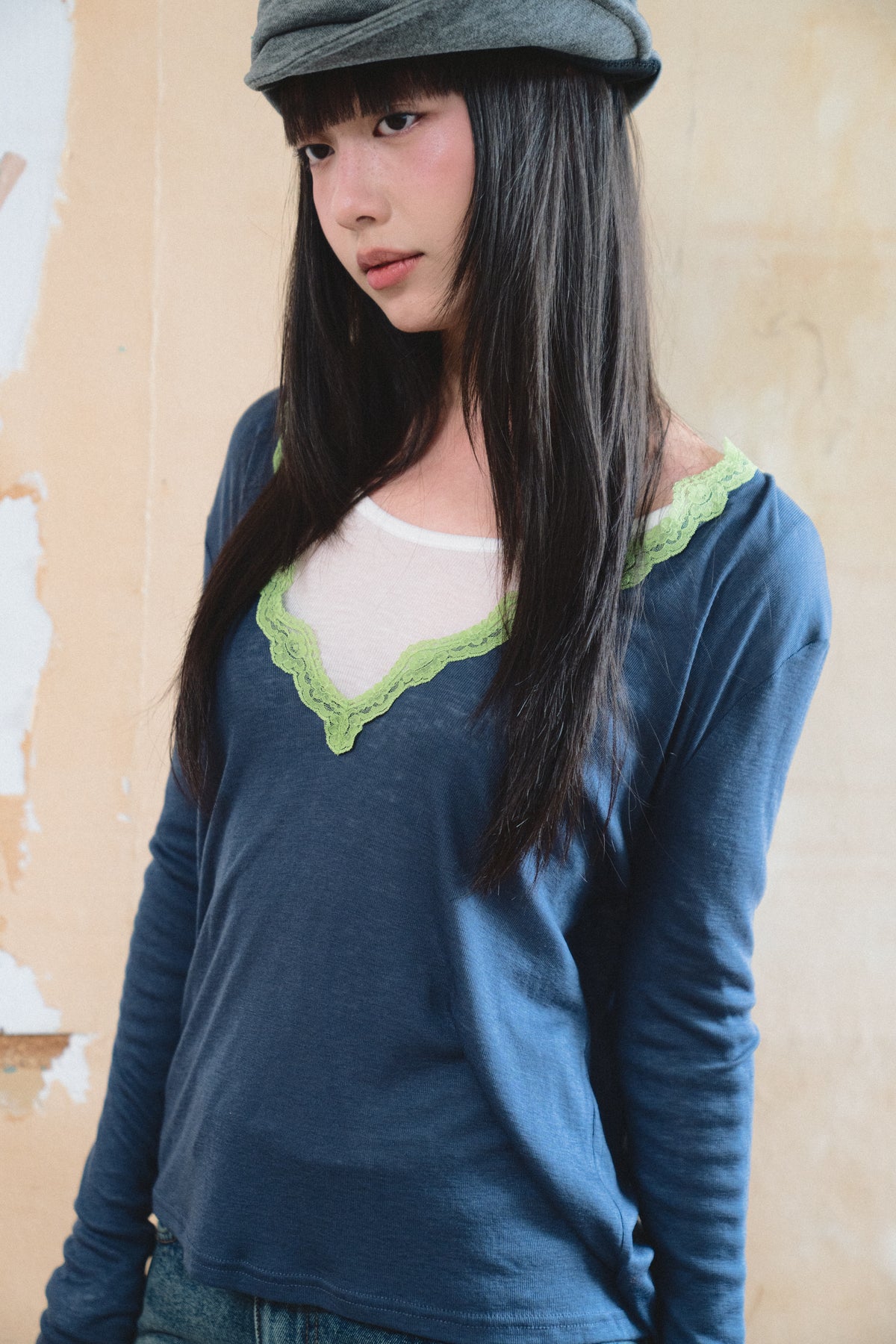 Lightweight V-Neck Lace-Trimmed Long-Sleeve Tee