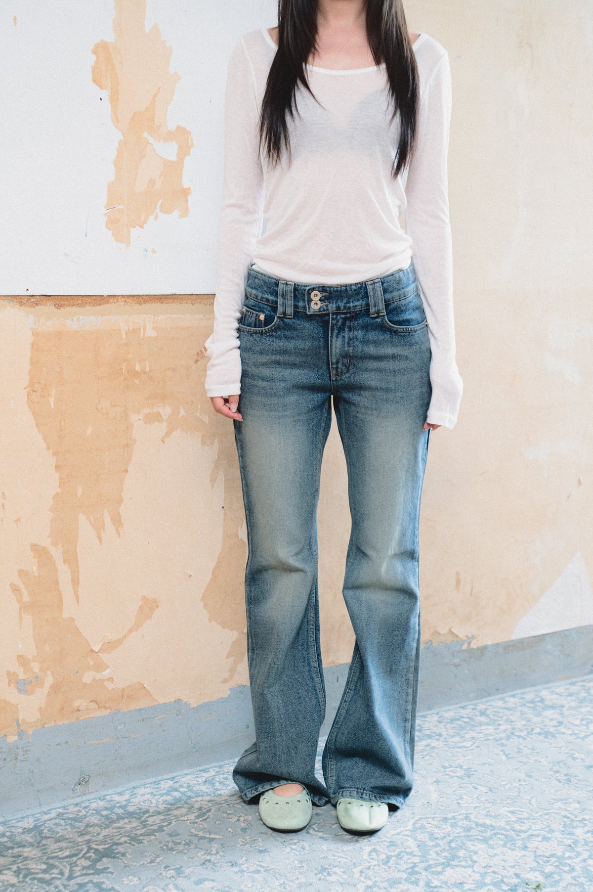 Low-Rise Flared Jeans
