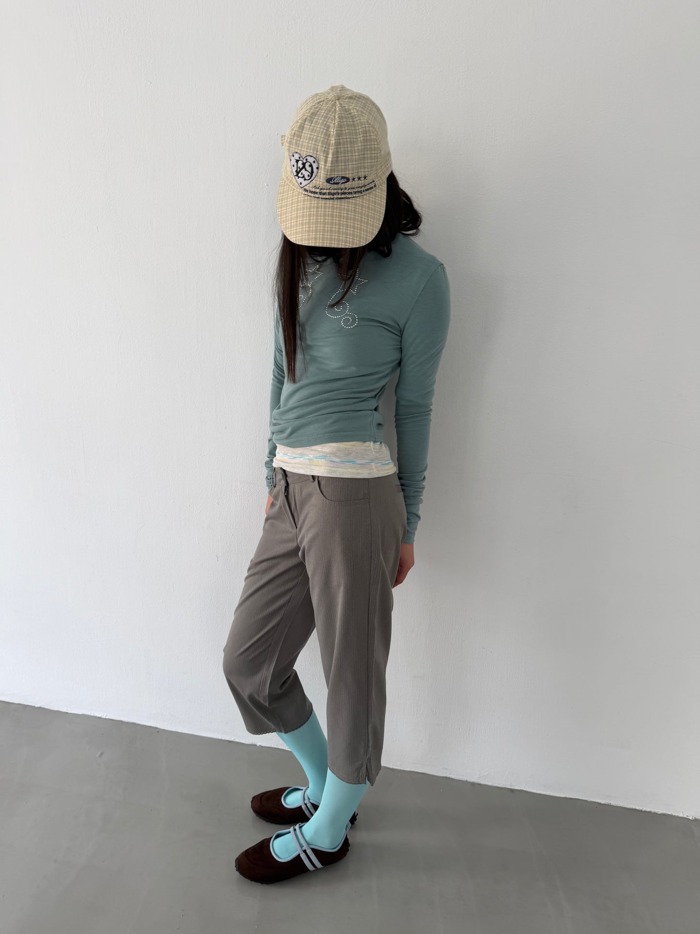 Suit lace capri pants