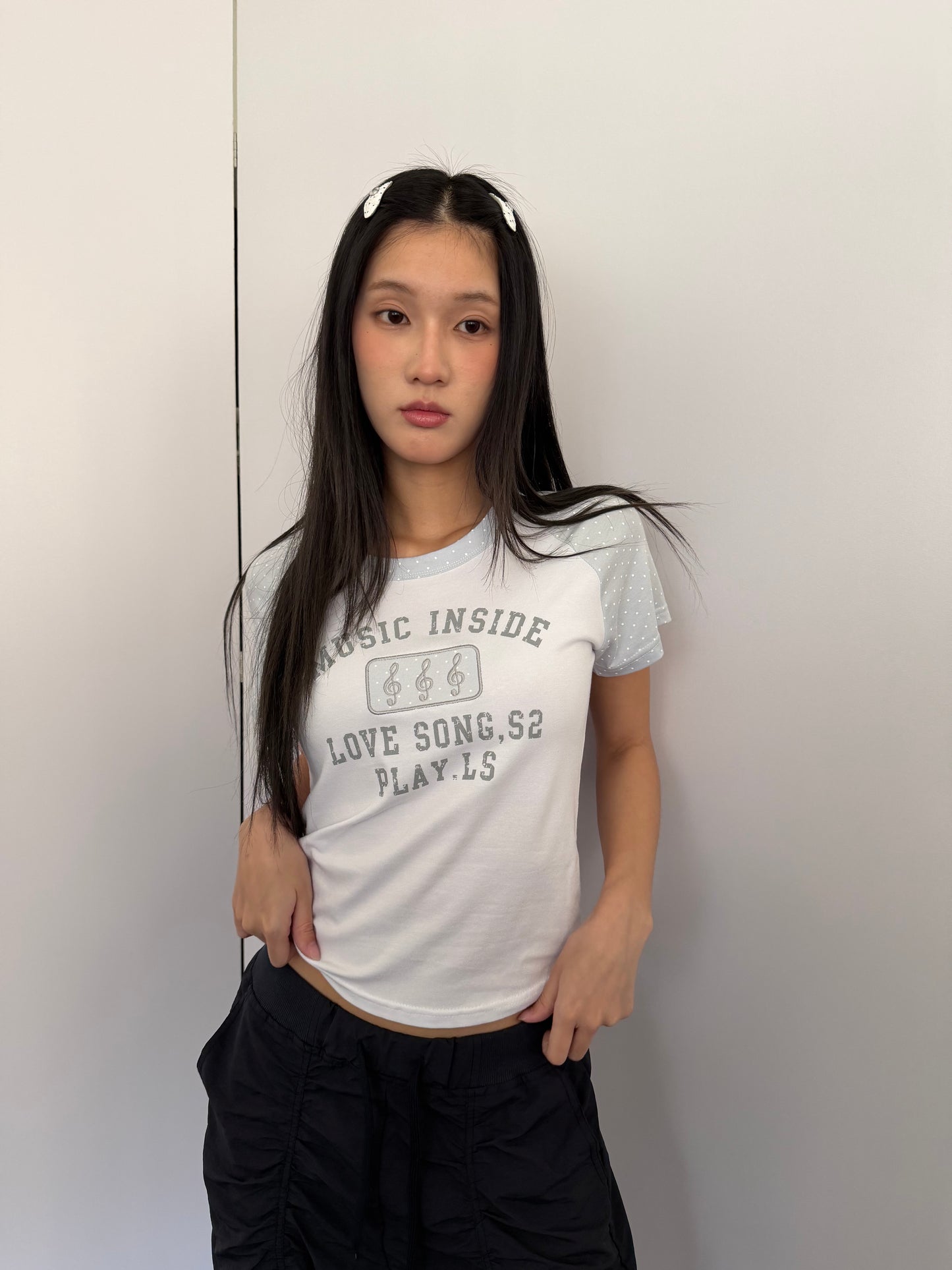 Dotted musical notes t-shirt