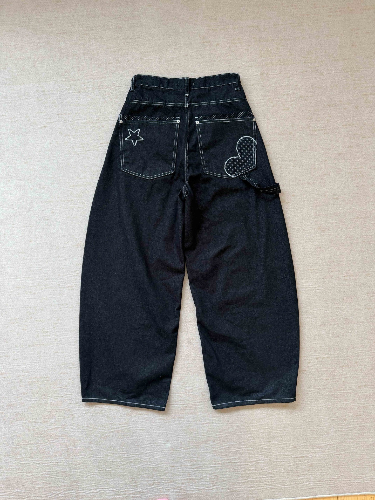Embroidered loose-fitting work jeans