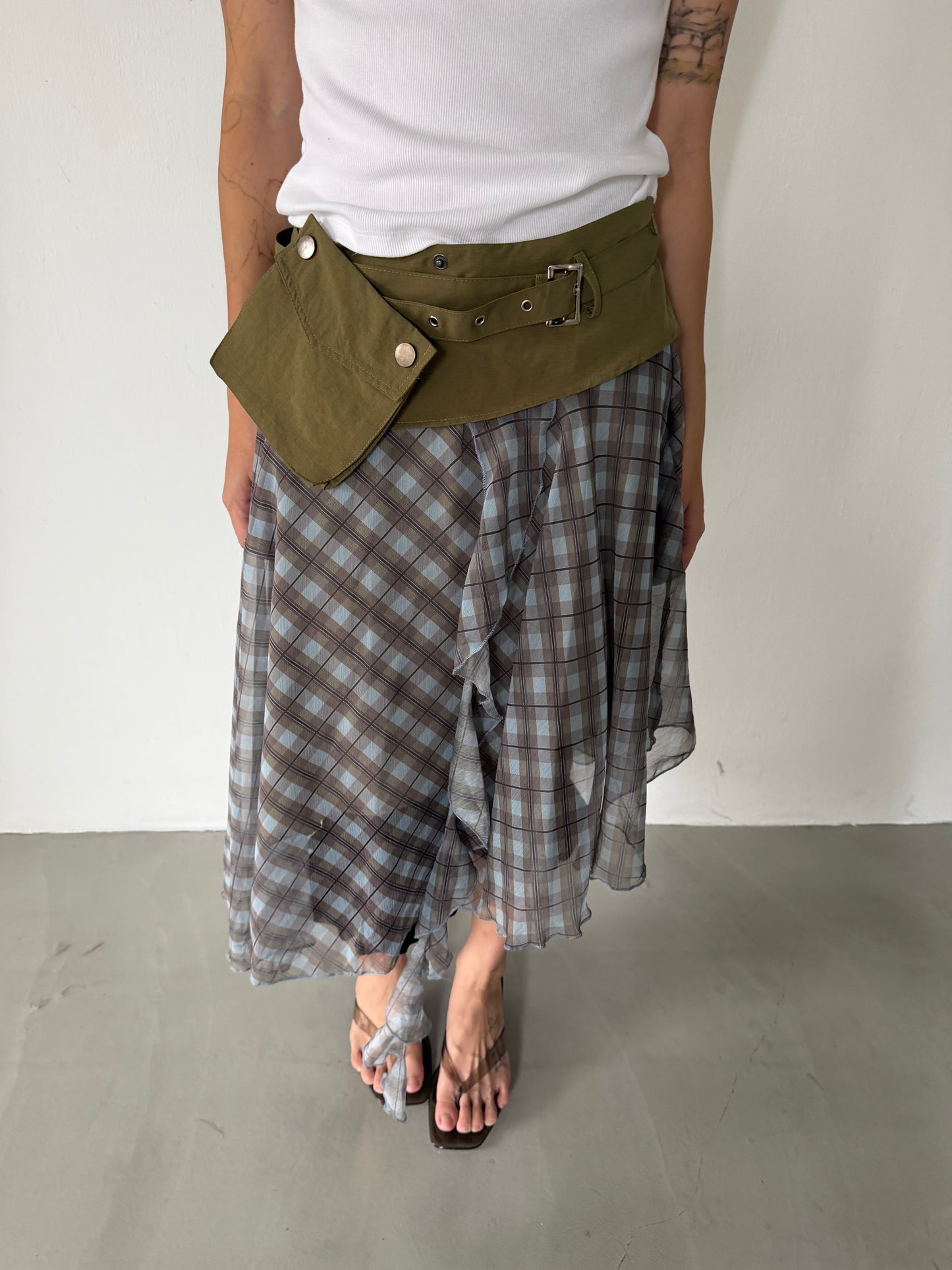 Utility Pouch Check Skirt