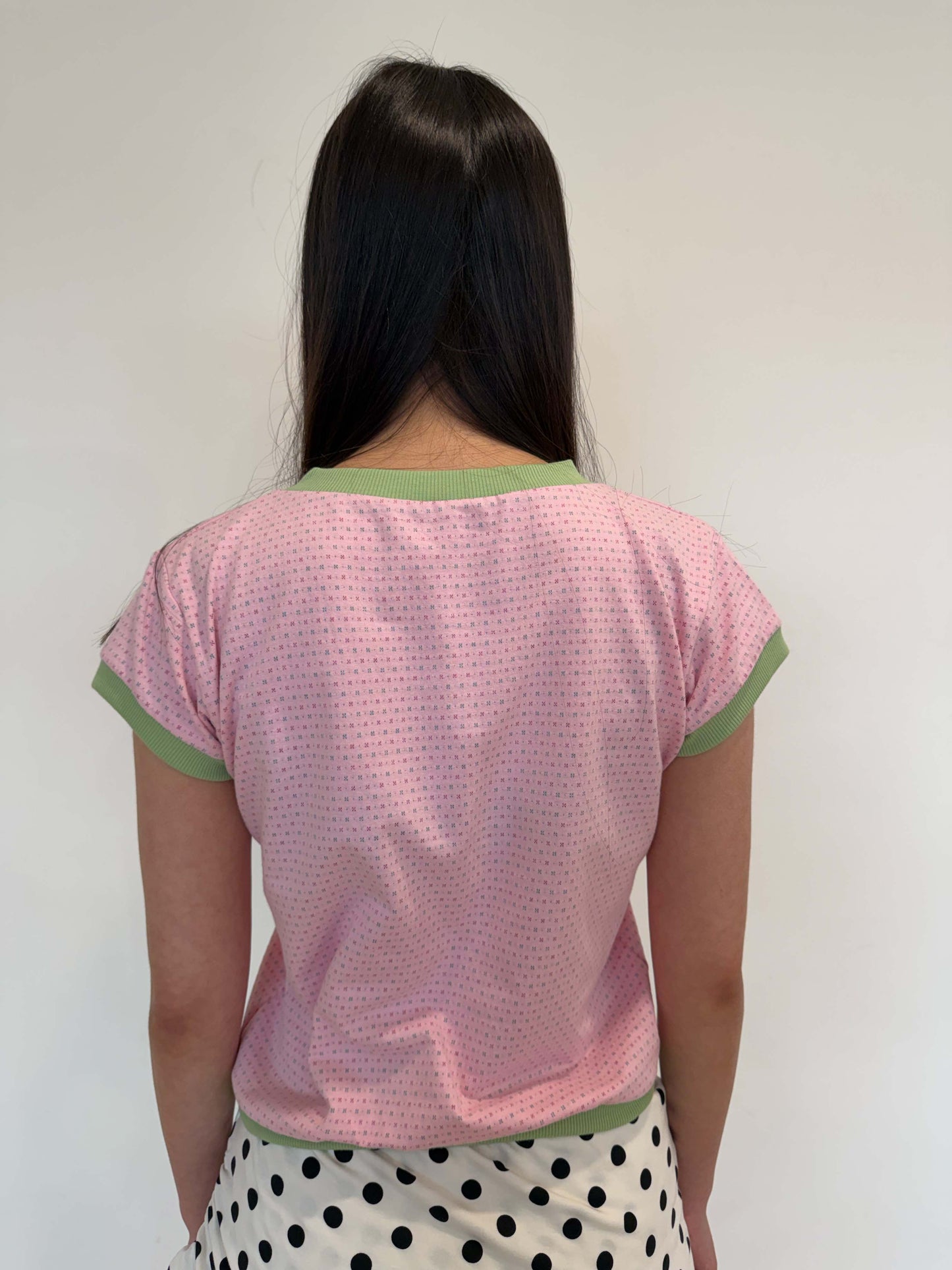 Candy-colored short-sleeved V-neck top