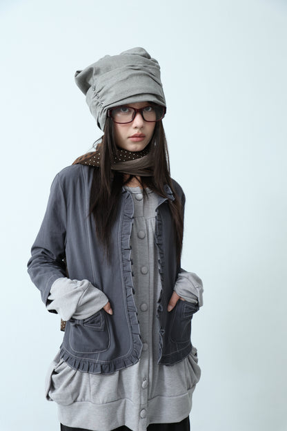 Open collar with bow and bow