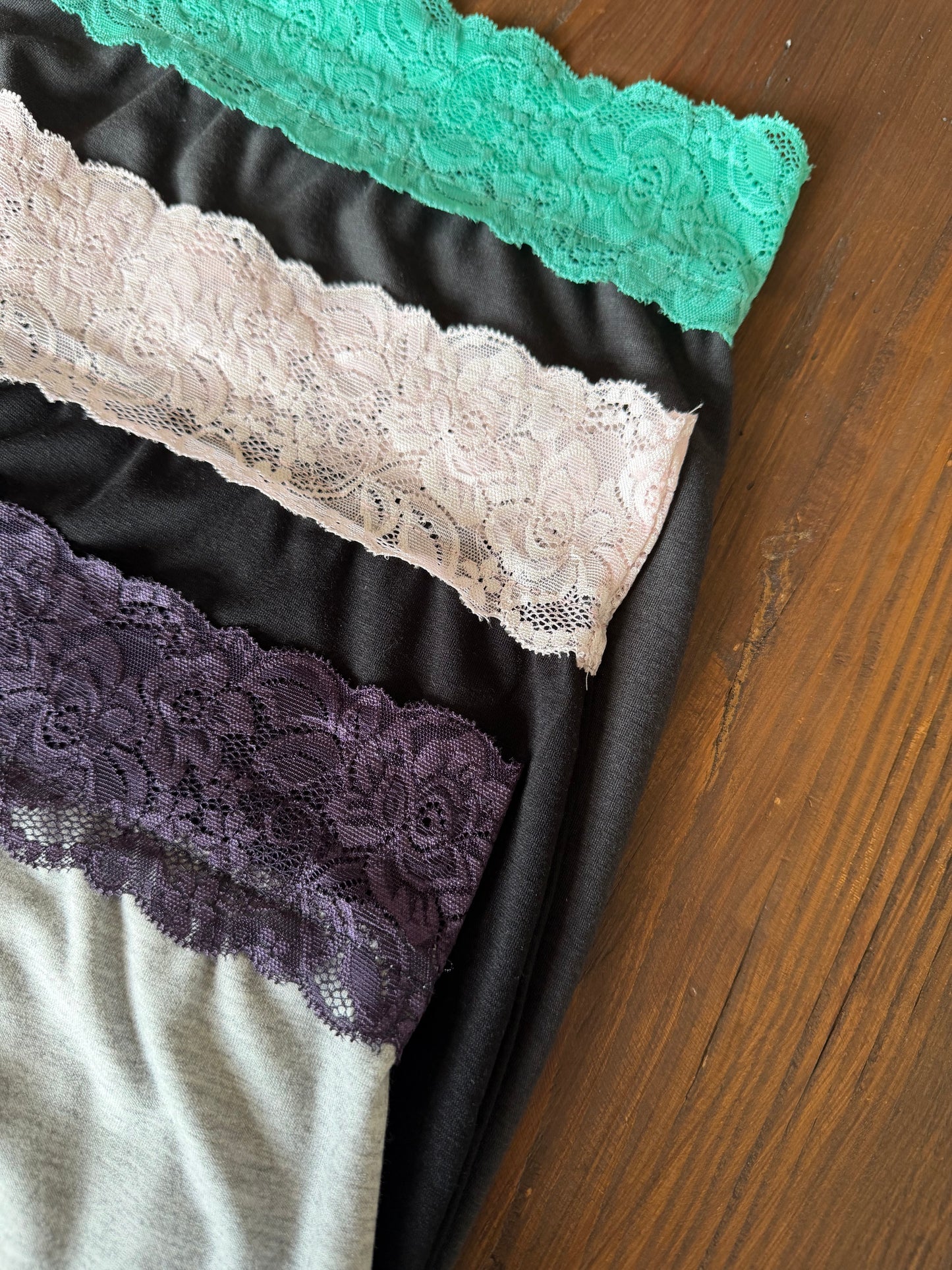 Lace color-blocked cotton skirt