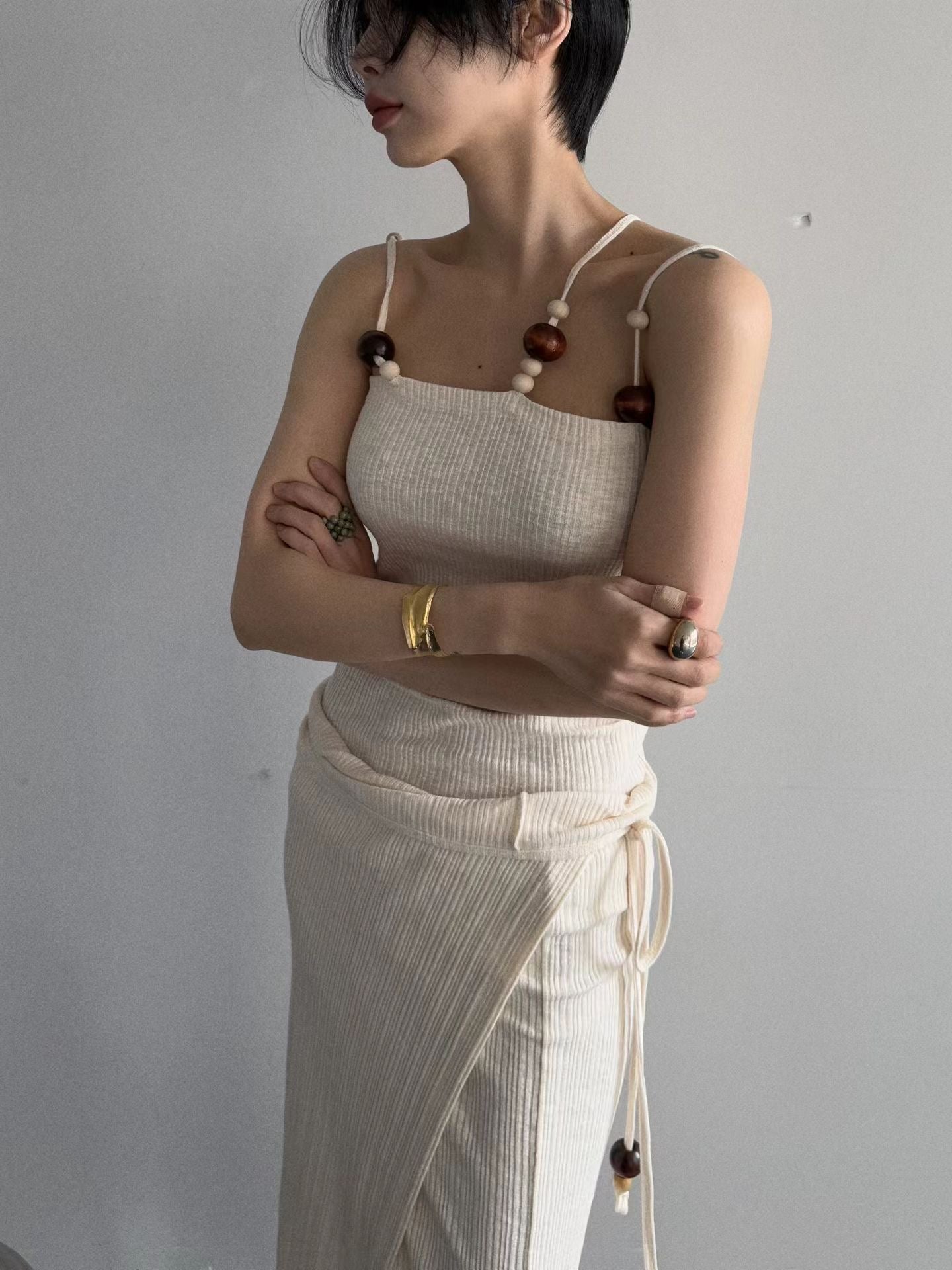 eee  wood bead sleeveless