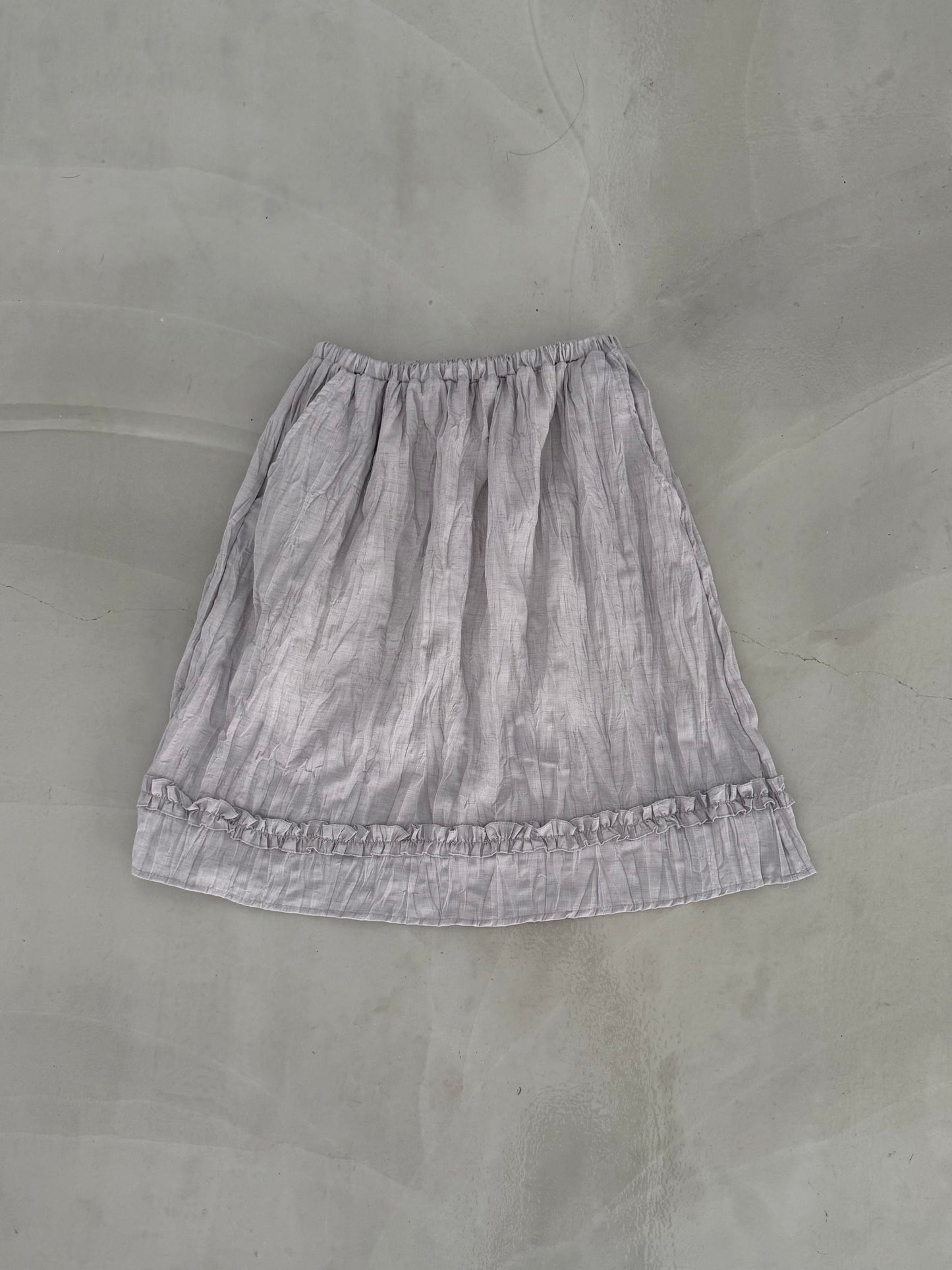 Naturally wrinkled midi skirt