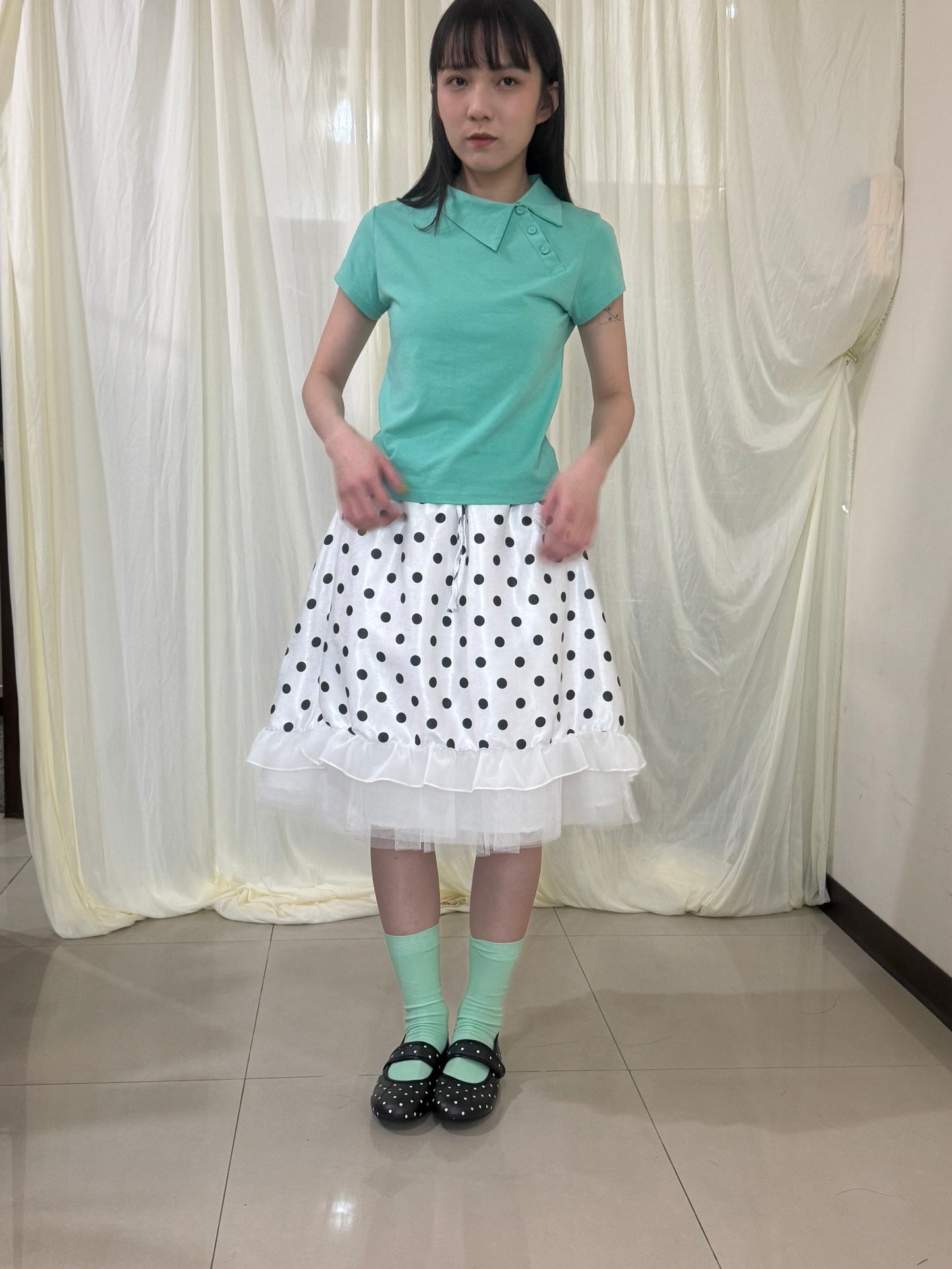 緞面波點蕾絲中長裙