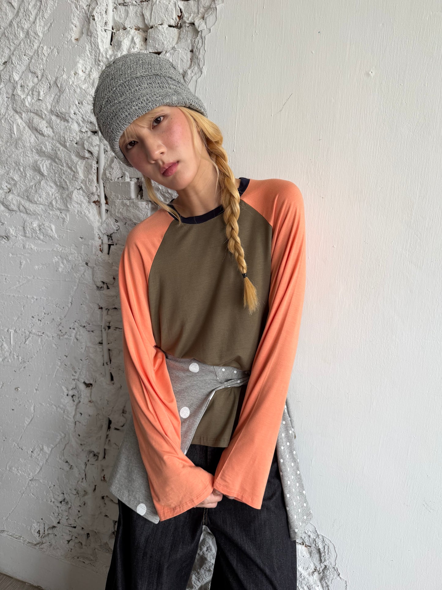 Loose-fitting patchwork long-sleeved top