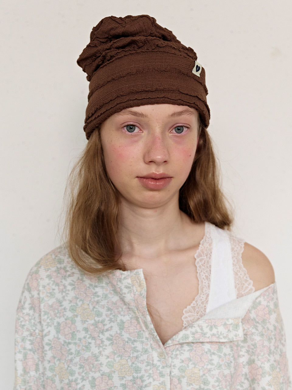 FUN FROM FUN Frill Beanie, Brown