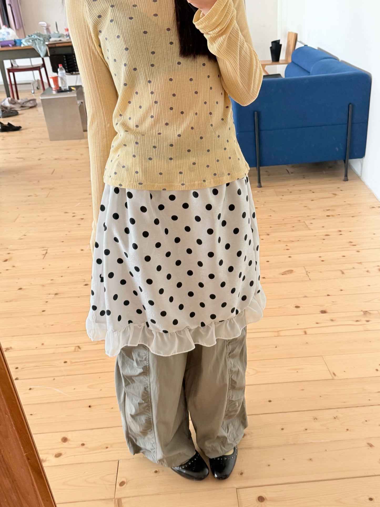 緞面波點蕾絲中長裙