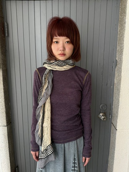 Crew neck knit top
