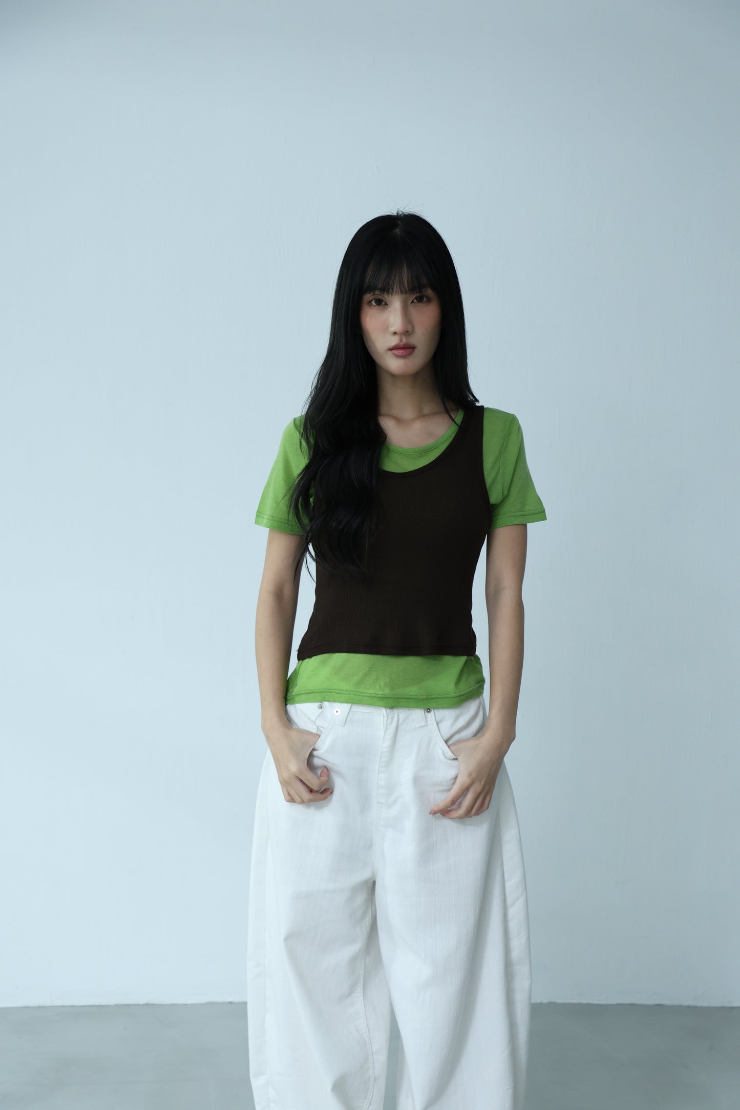Thin short-sleeved top