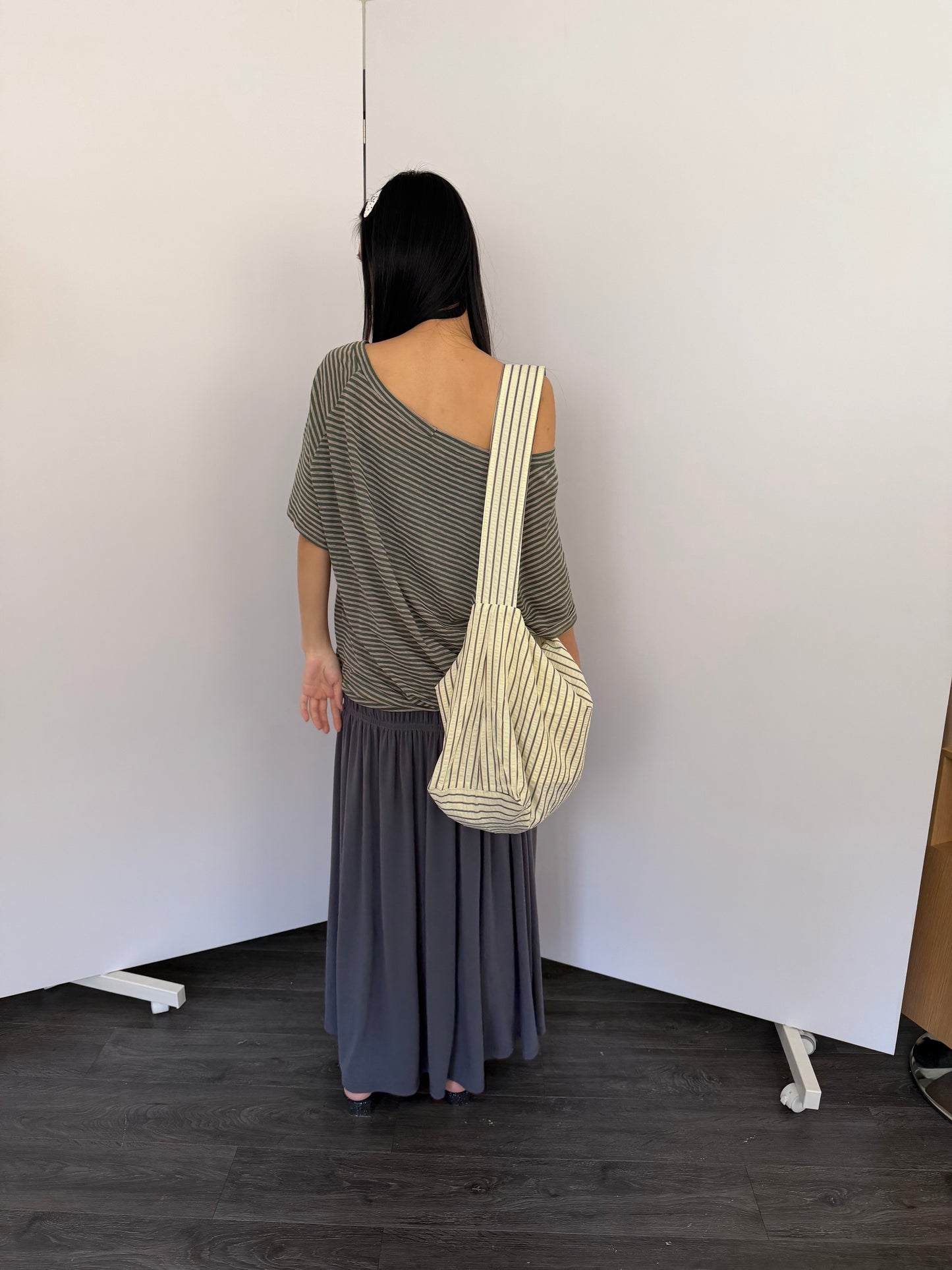 Loose striped long top
