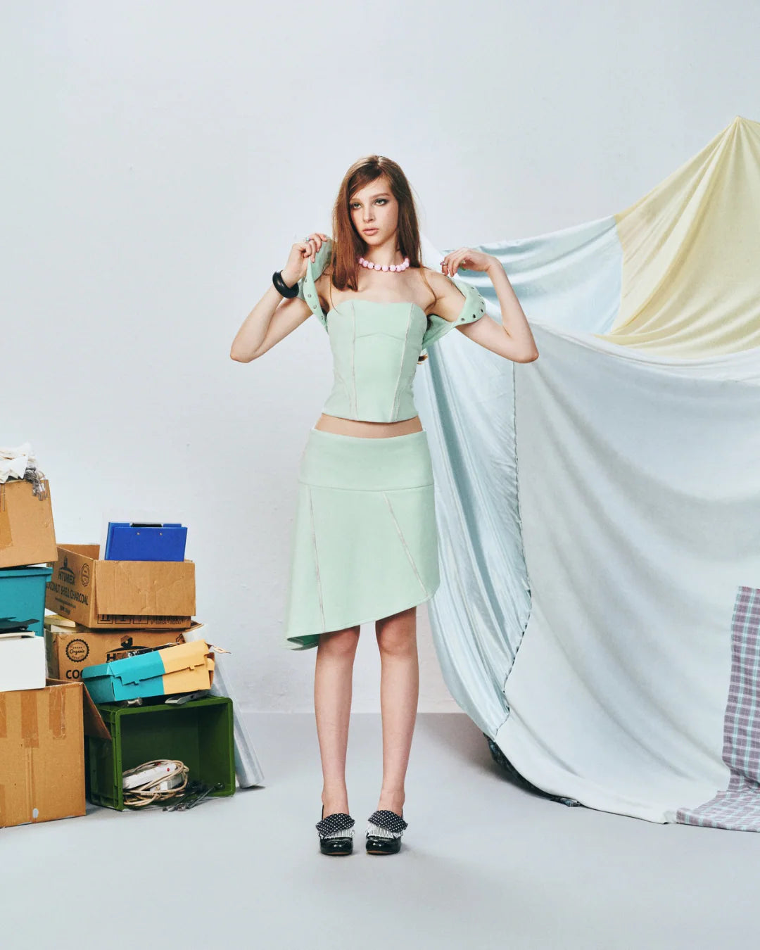 into.eight LOTTIE TOP