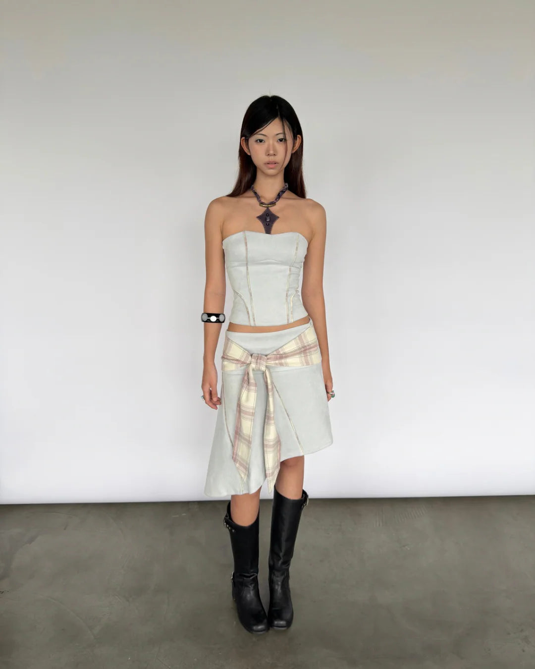 into.eight LOTTIE TOP