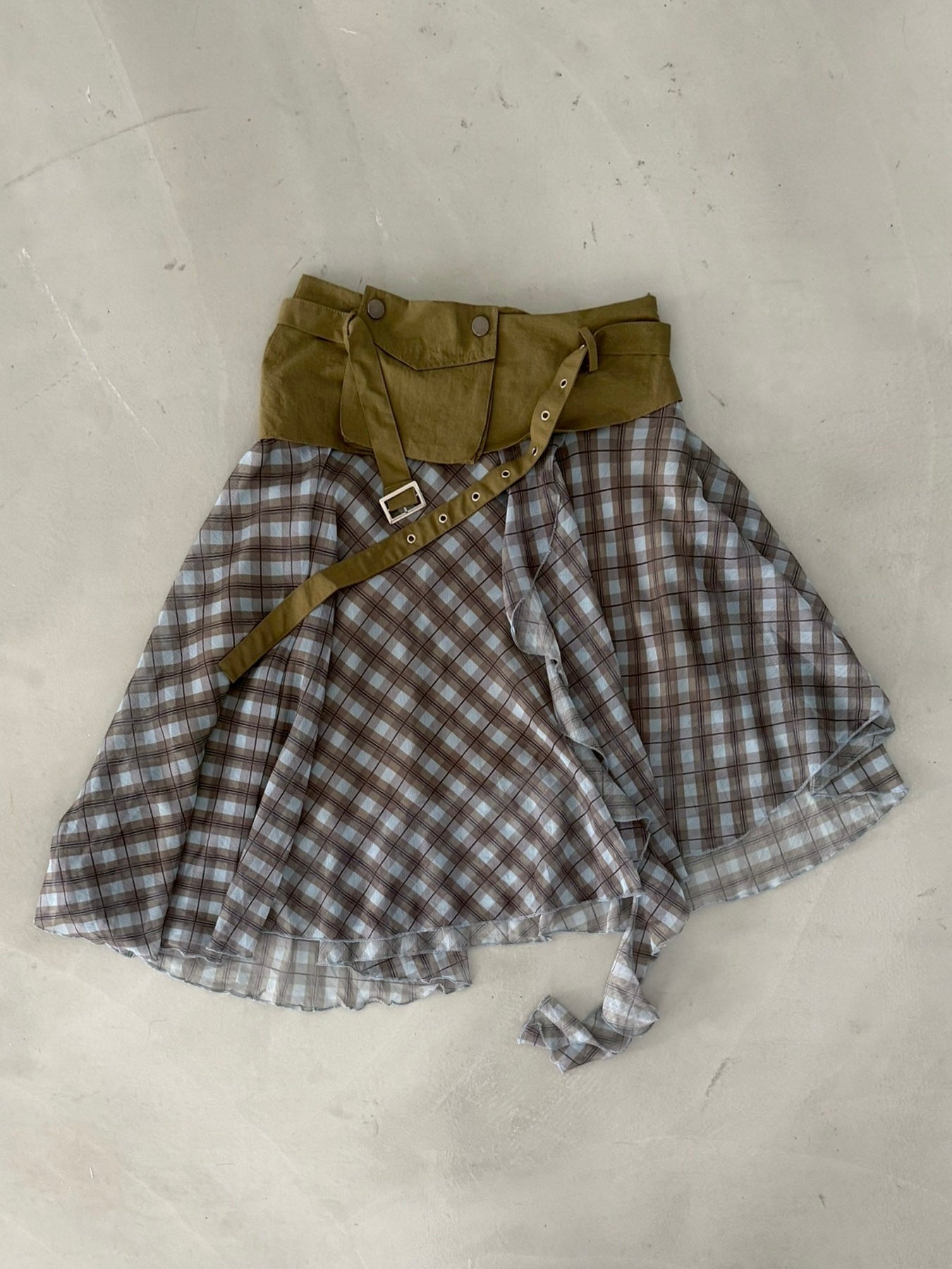 Utility Pouch Check Skirt