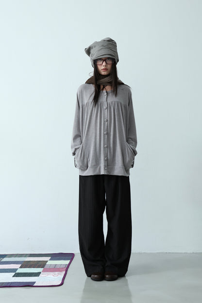 Open collar with bow and bow